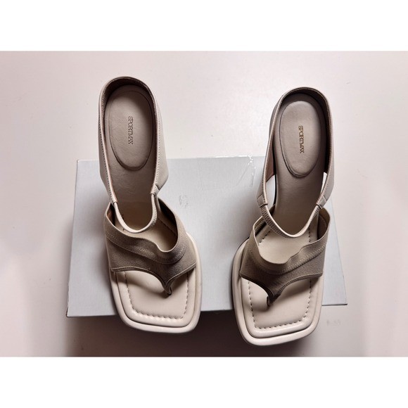 Sportmax MaxMara White Leather Fabric Thong Strap Heeled Sandals size 8/8.5