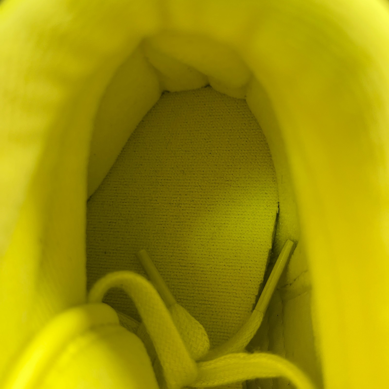 Reebok Freestyle Hi Womens Size 7.5 Neon Acid Yellow Athletic Shoes Sneakers
