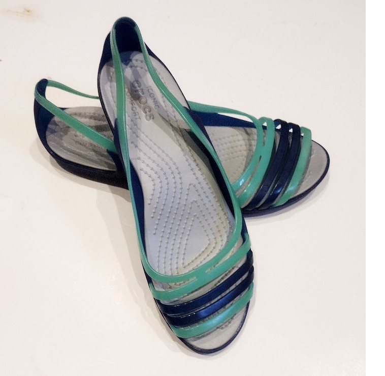 Crocs Isabella Strappy Sandals Sz 9 Turquoise/Cerulian Blue