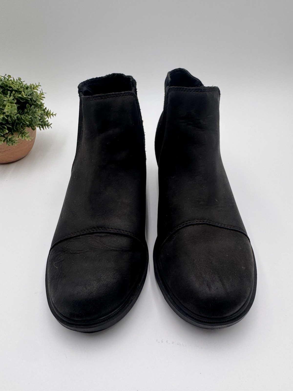 Sorel Women’s Evie II Chelsea Boot Black Waterproof Leather/Suede 7.5