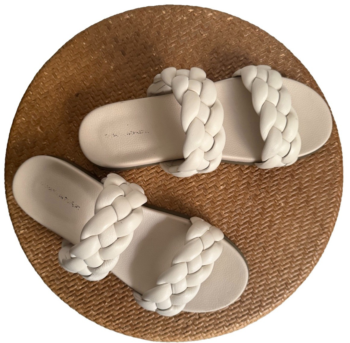 Banana Republic Braided Leather Slide Sandals Cream Womens 9M NWT