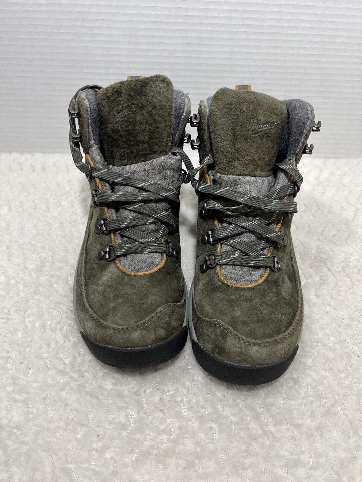 DANNER Adrika Sienna 30131 Womens Sz 6 Military Green Suede Leather Hiking Boots