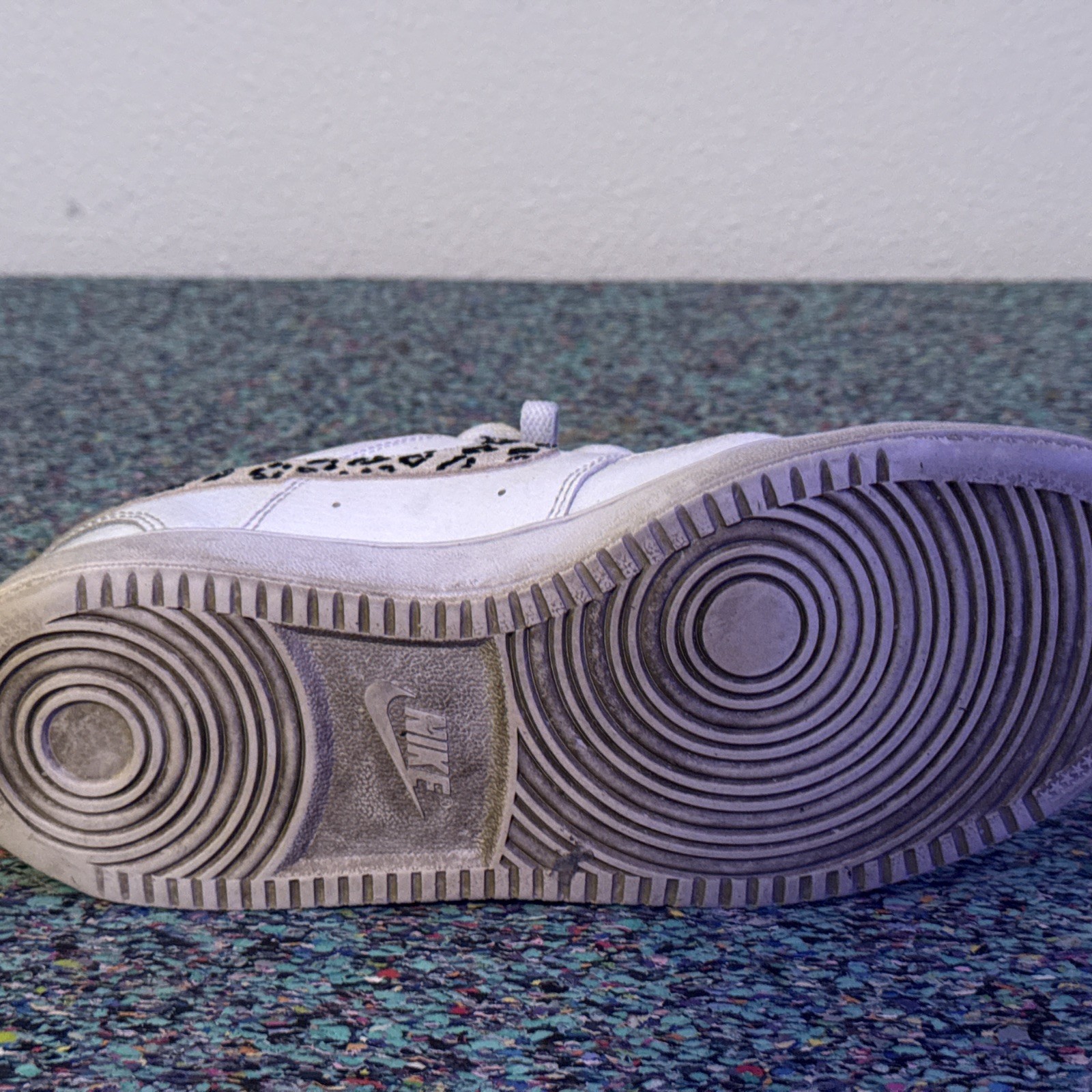 Nike Court Vision Low Top Lace-Up Sneakers WhiteBlack Leopard Swoosh women SZ7.5