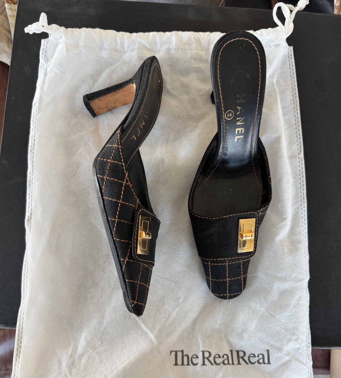 Auth Rare Chanel Denim Tweed Quilted Vintage Mules Kitten Heels Gold 2.55 Clasp