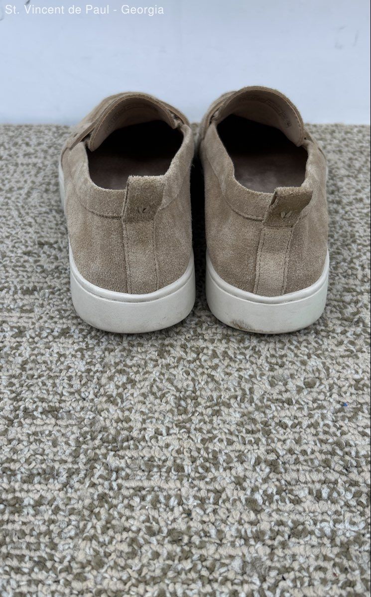 Vionic Uptown Loafers Beige Solid Slip-On Casual Shoe Women 8