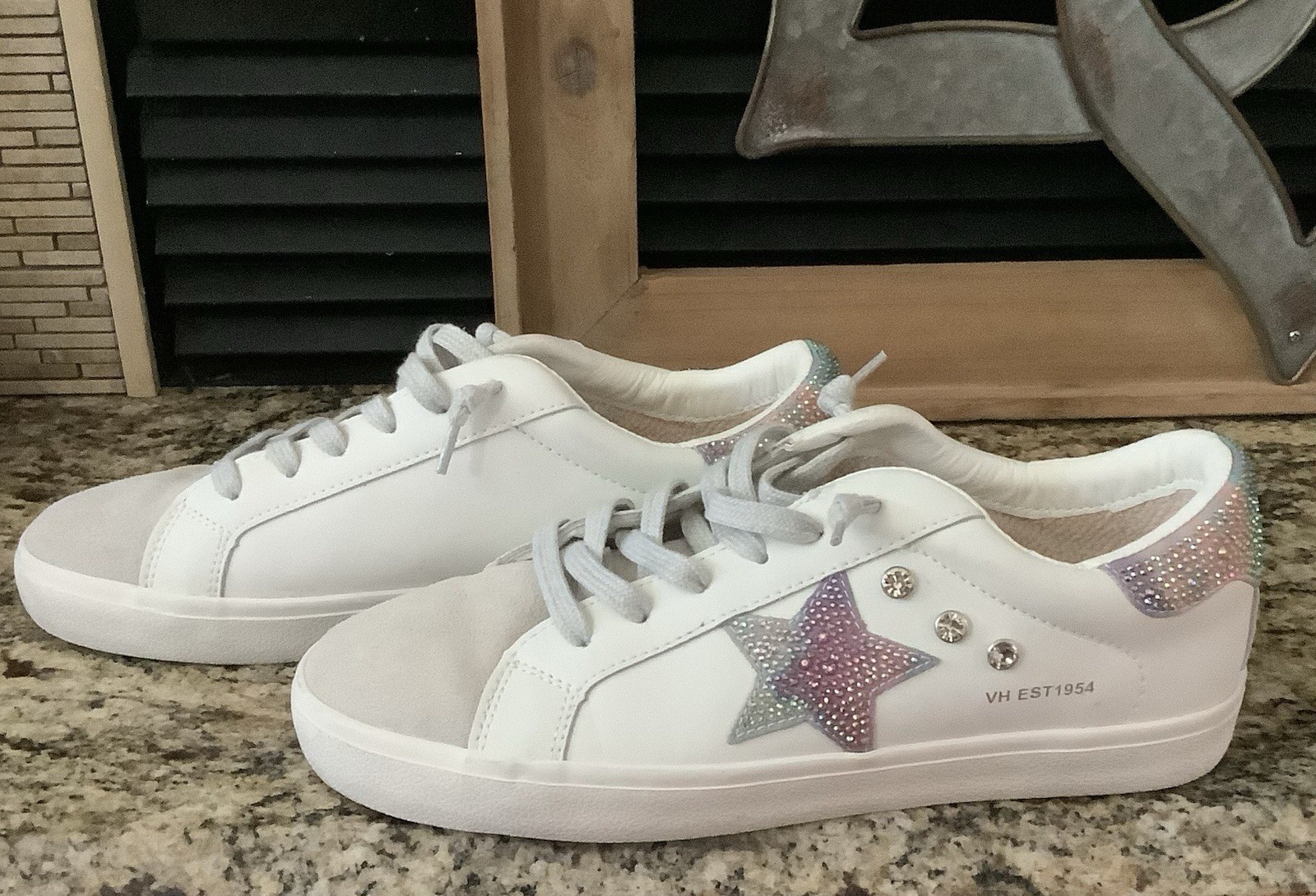 Vintage Havana Glitter Star Sneakers Women’s Size 10 White