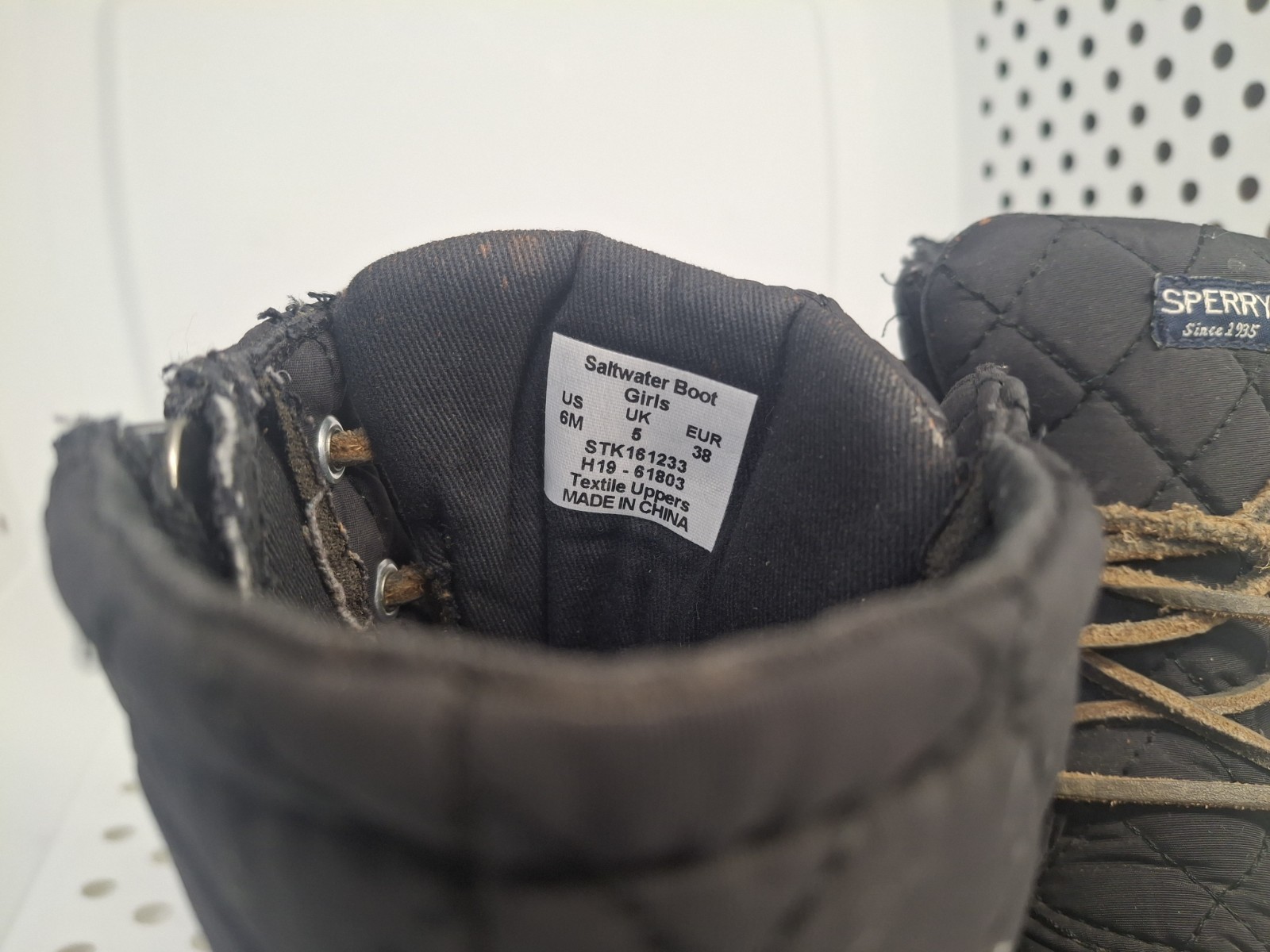 Sperry Women’s Saltwater Quilted Duck Boots Size 6 Black Waterproof