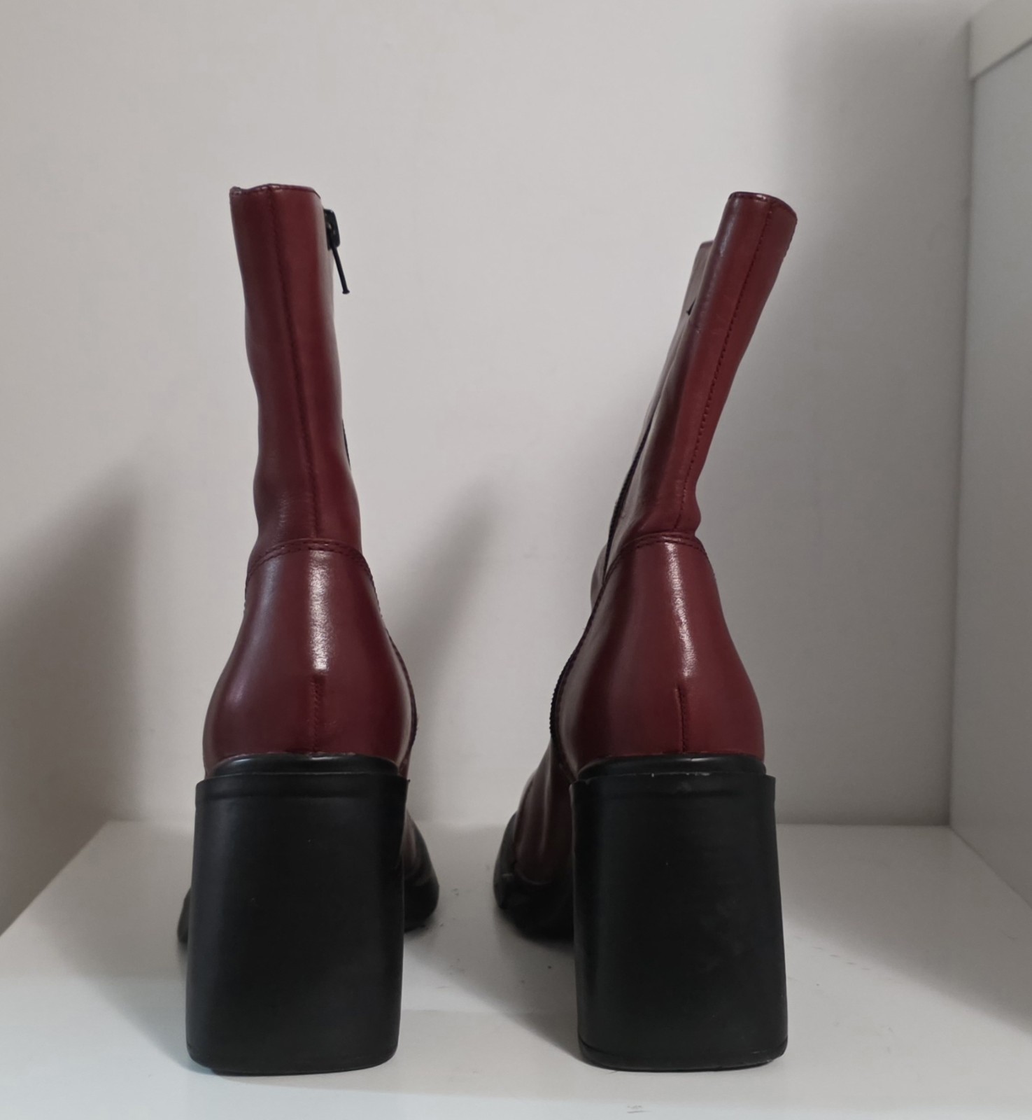 Prima Royale Deacon Short Zip Boots Leather Red Block Heel Size 7 Retro