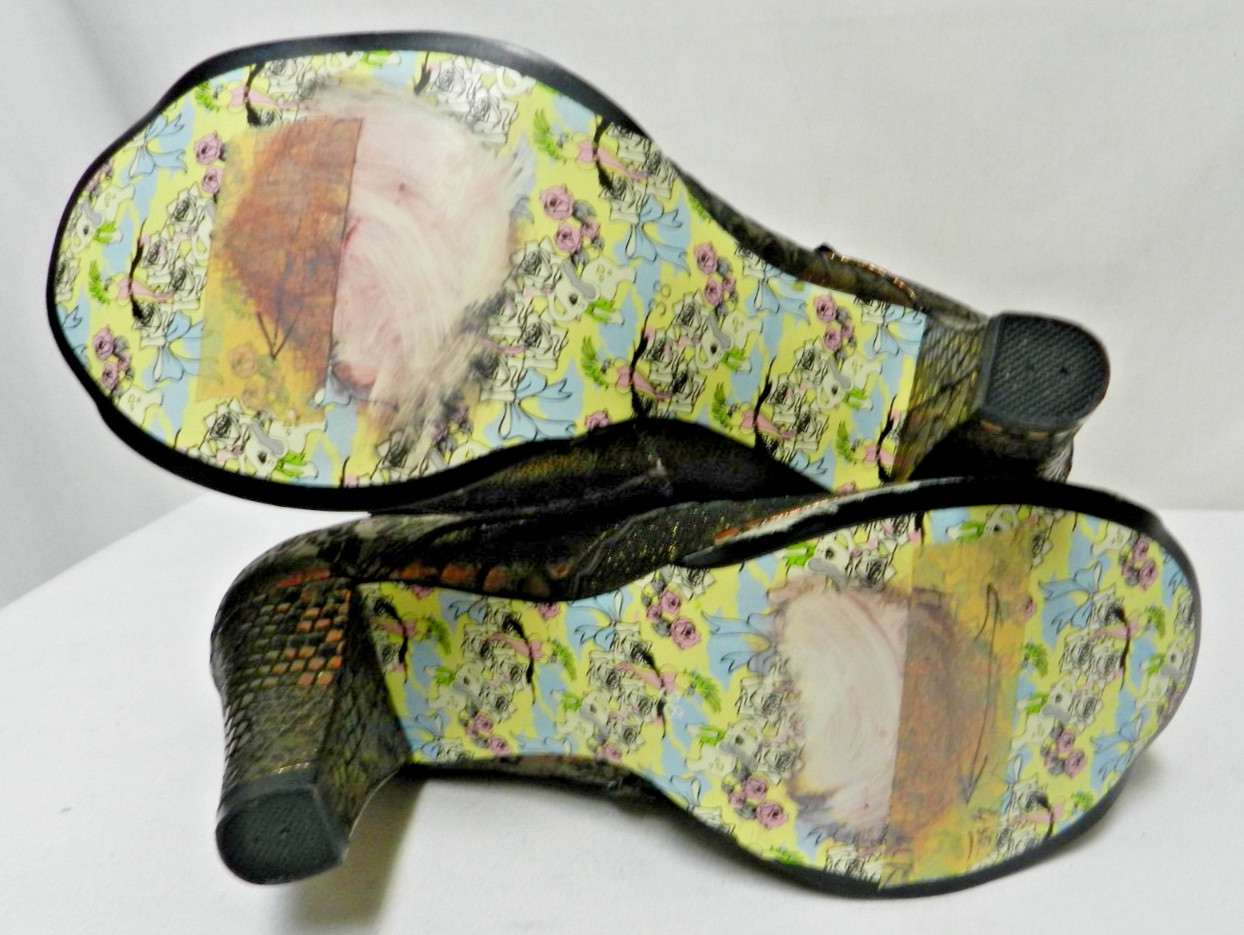 Irregular Choice Bootie Boots Size Sz 38 7 MIAOW Cat Brooch Ankle Zip heeled