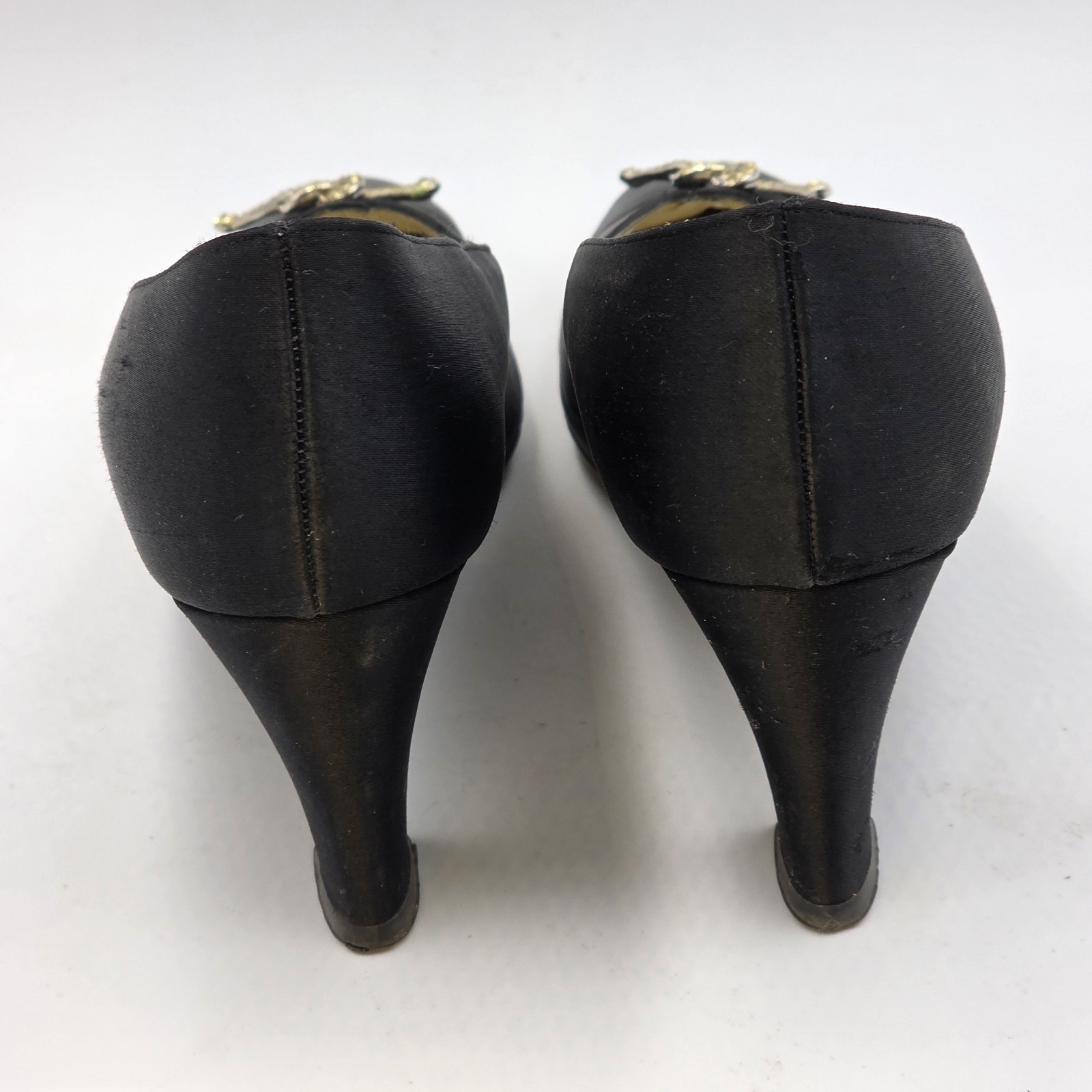 VTG I Miller Black Satin Rhinestone Knot Pumps 2.5in Heels 8AA Narrow