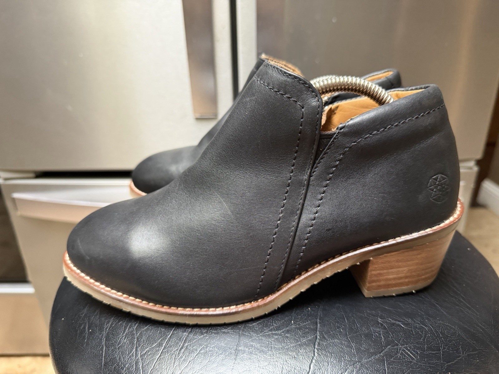 XENA WORKWEAR WOMEN’S GRAVITY WORK SHOES STEEL TOE SIZE 8 NEW SAFETY BLACK