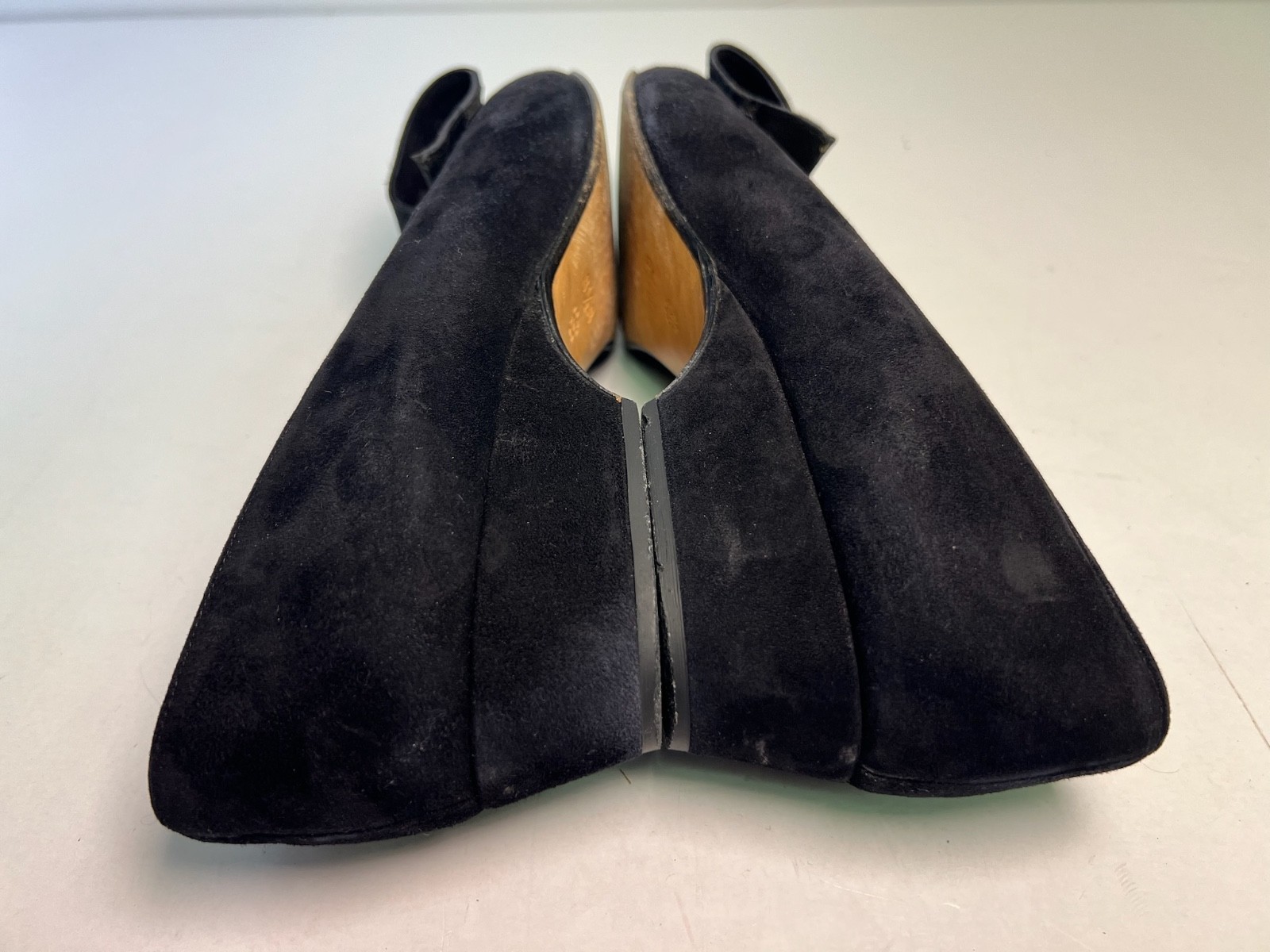 Walter Steiger STAMPA Black Suede Low Heel Dress Pumps Size 8.5 B
