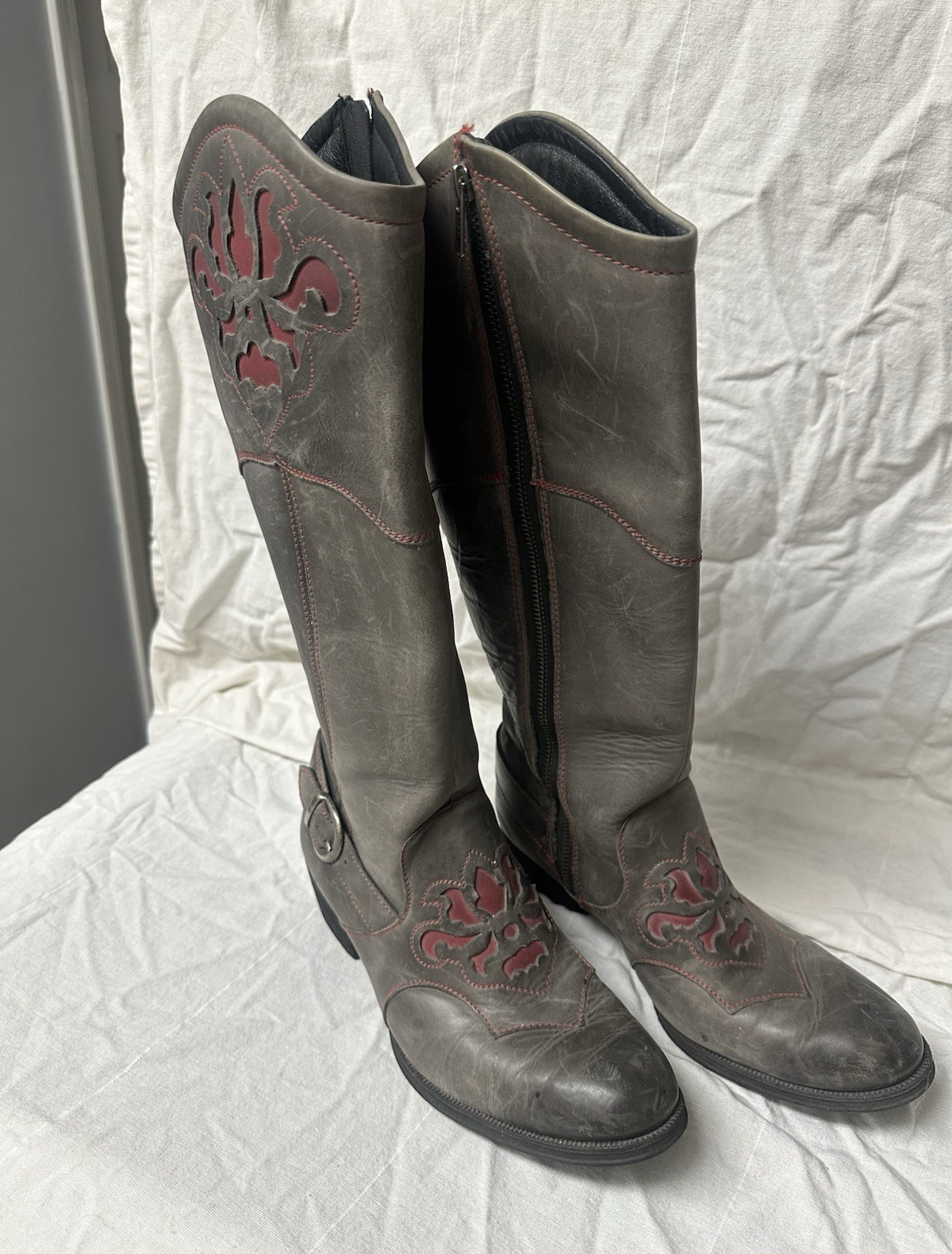Born Spanish Riding Boots Womens 8.5 Gray/Red Leather Knee High Zip Buckle