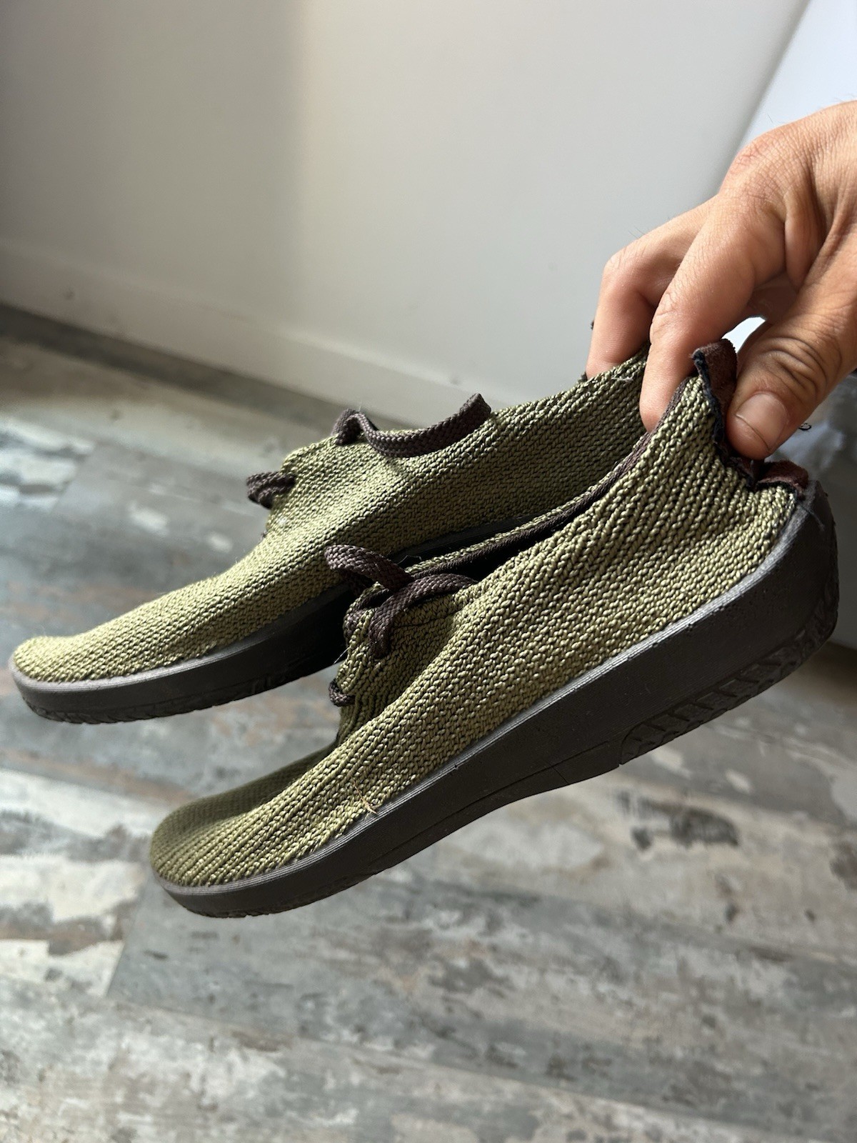 Arcopedico LS knit walking sneakers in olive green 41 EU Women Size 10.5