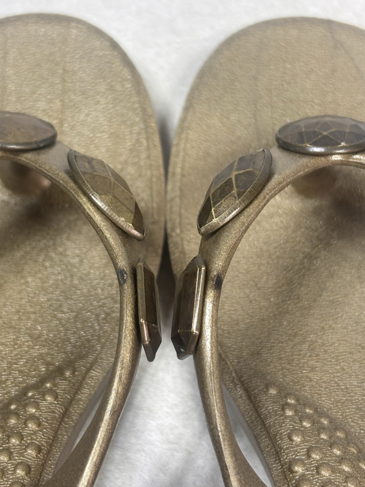 Oka B Alexa Jeweled Wedge Sandal Bronze Metallic Heel Flip Flop Womens S 25036