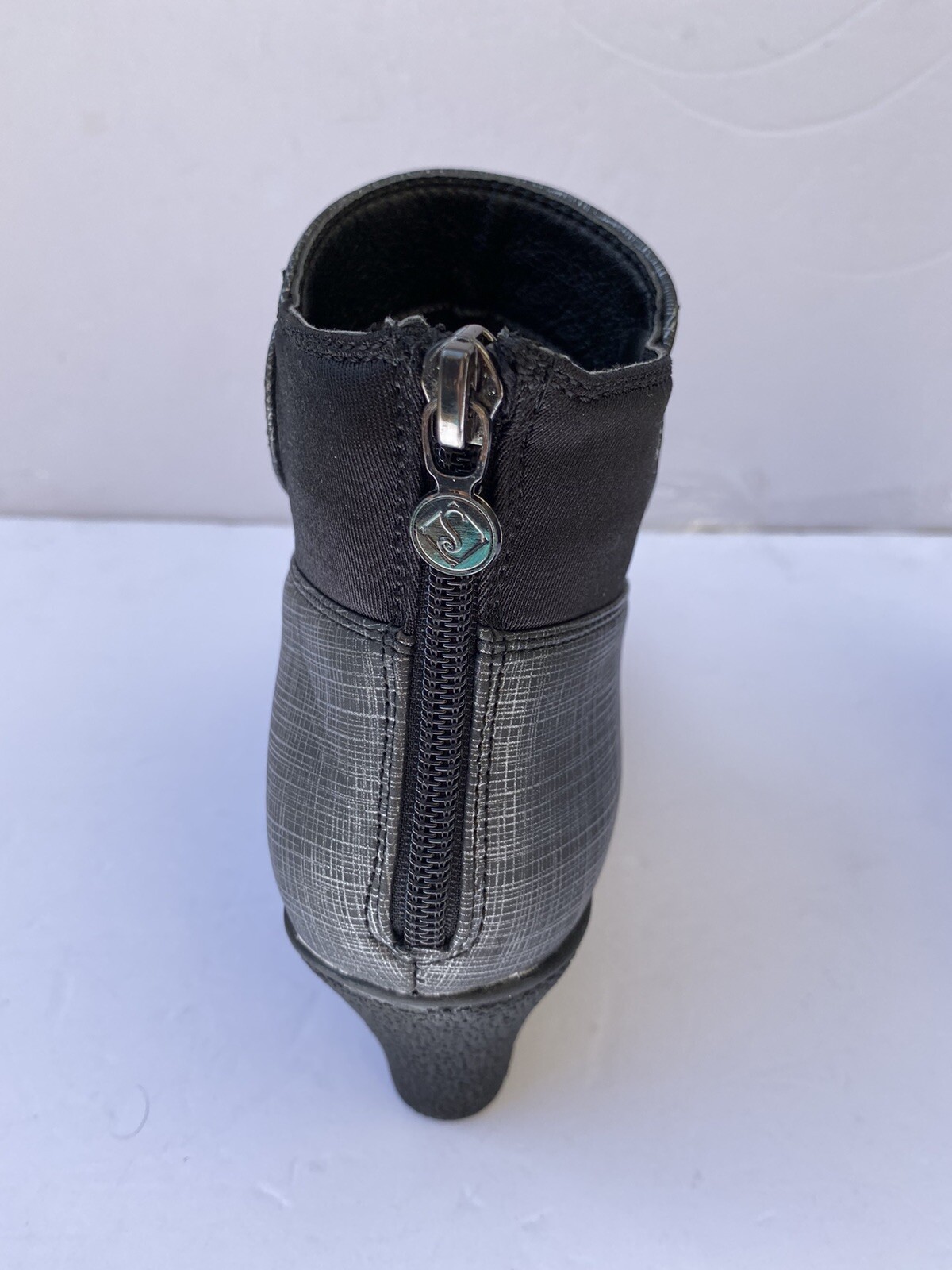 Secret Celebrity As 9 Alana Black/grey Ankle Boots, Zipper New Womens