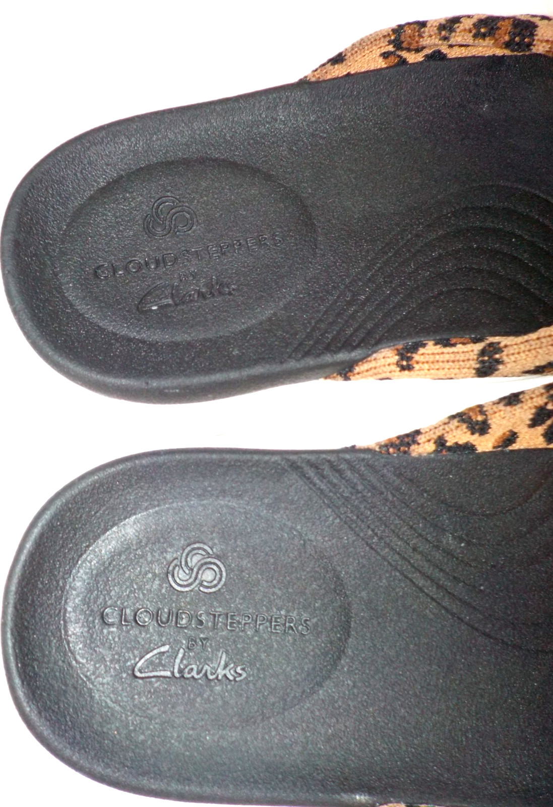CLARKS Cloudsteppers LOLA Point Animal Print Foam Sole Thong Sandal Womens Sz 6