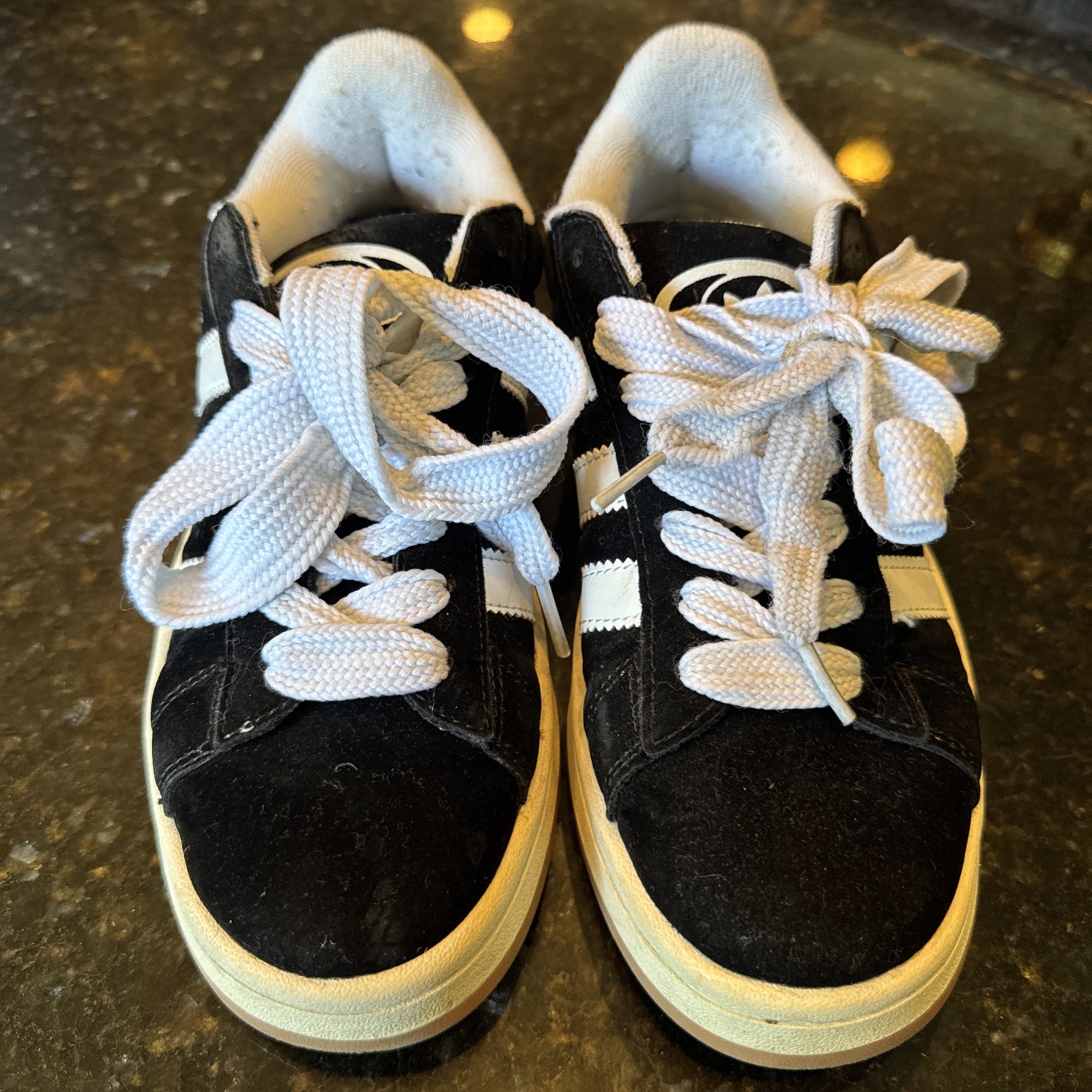 adidas Campus 00s Size 8 Black and White Gum