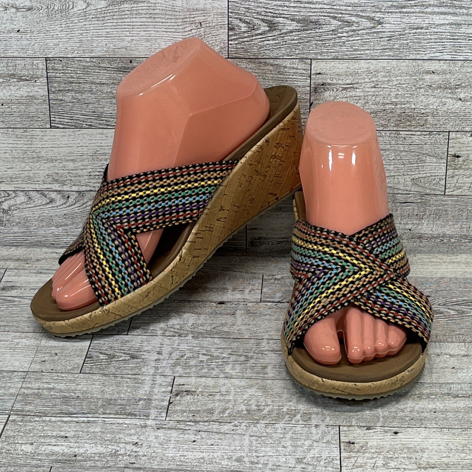 SKECHERS Beverlee Luxe Foam Wedge Cross Strap Sandals 38554 Women Size 9