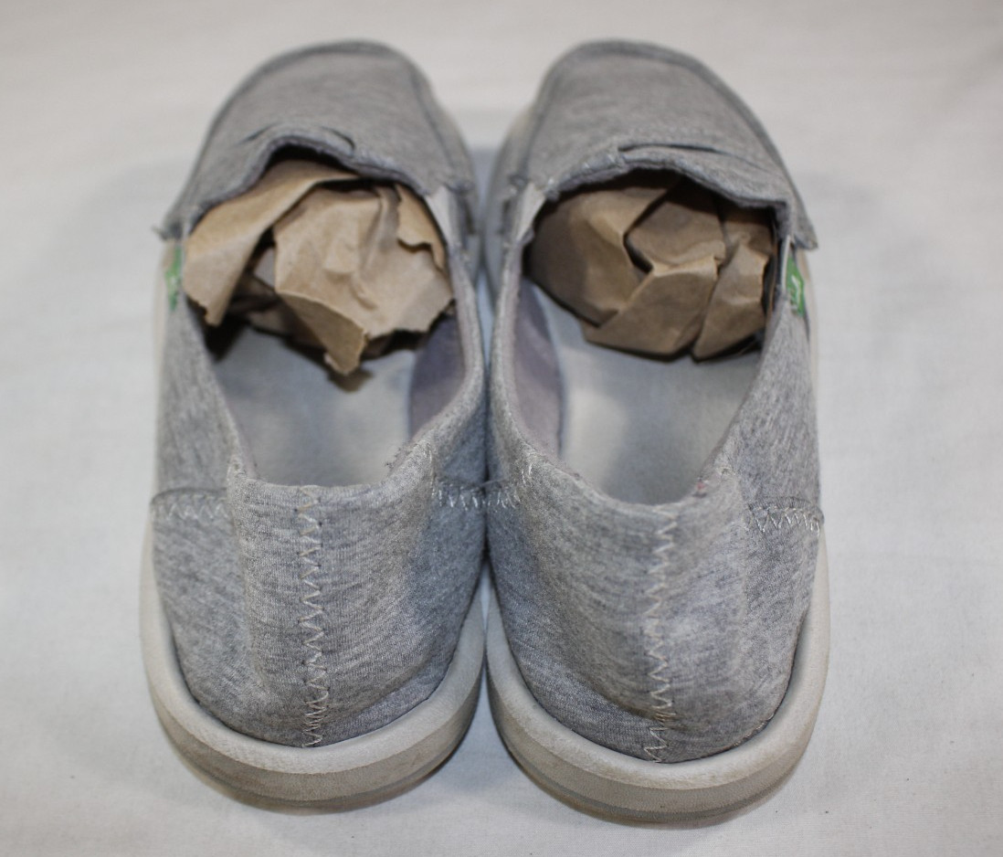Sanuk Shoes Women’s 8 Pick Pocket Slip On Surfer Gray