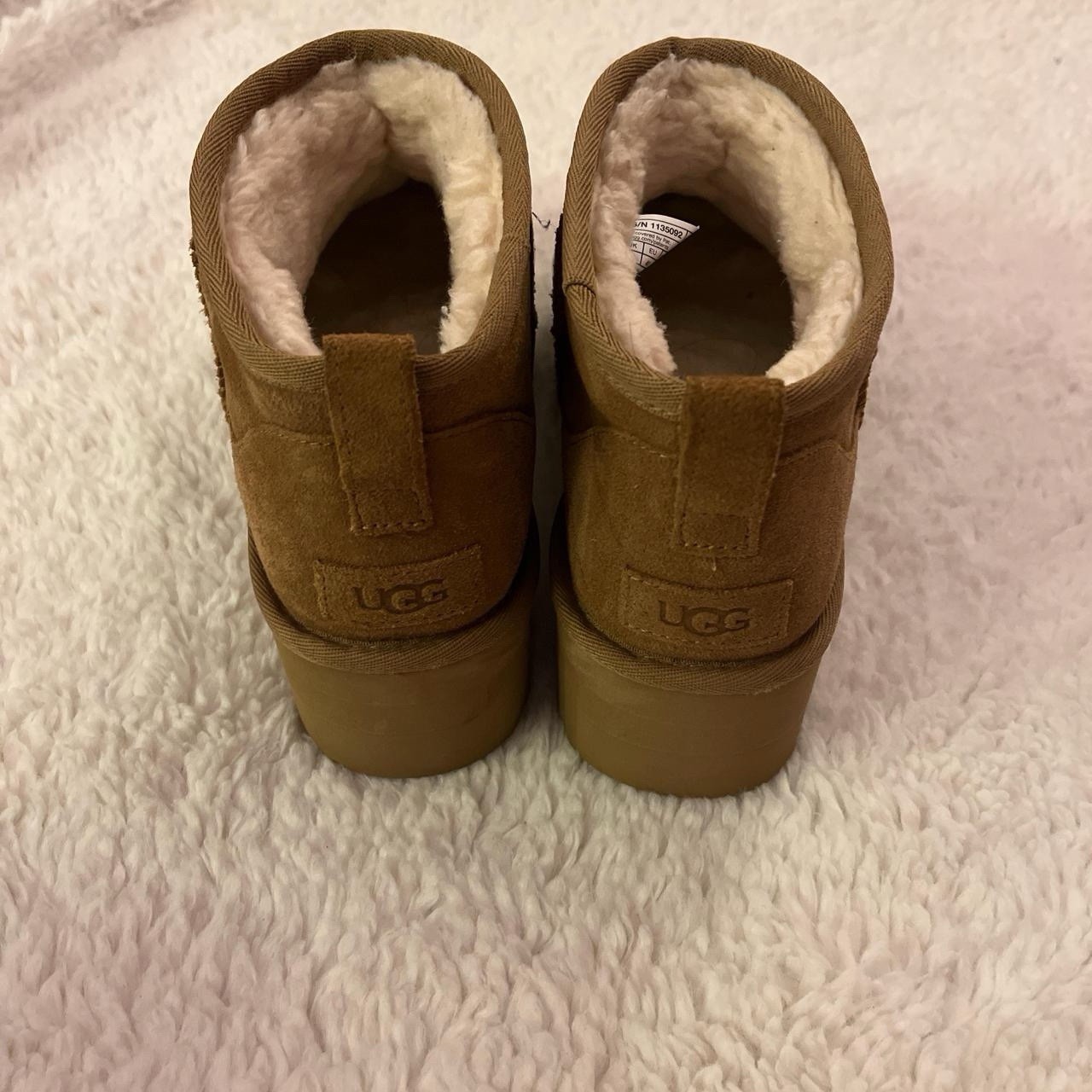 UGG Ultra Mini New Heights Brown Suede Shearling Lined Platform Boots 9