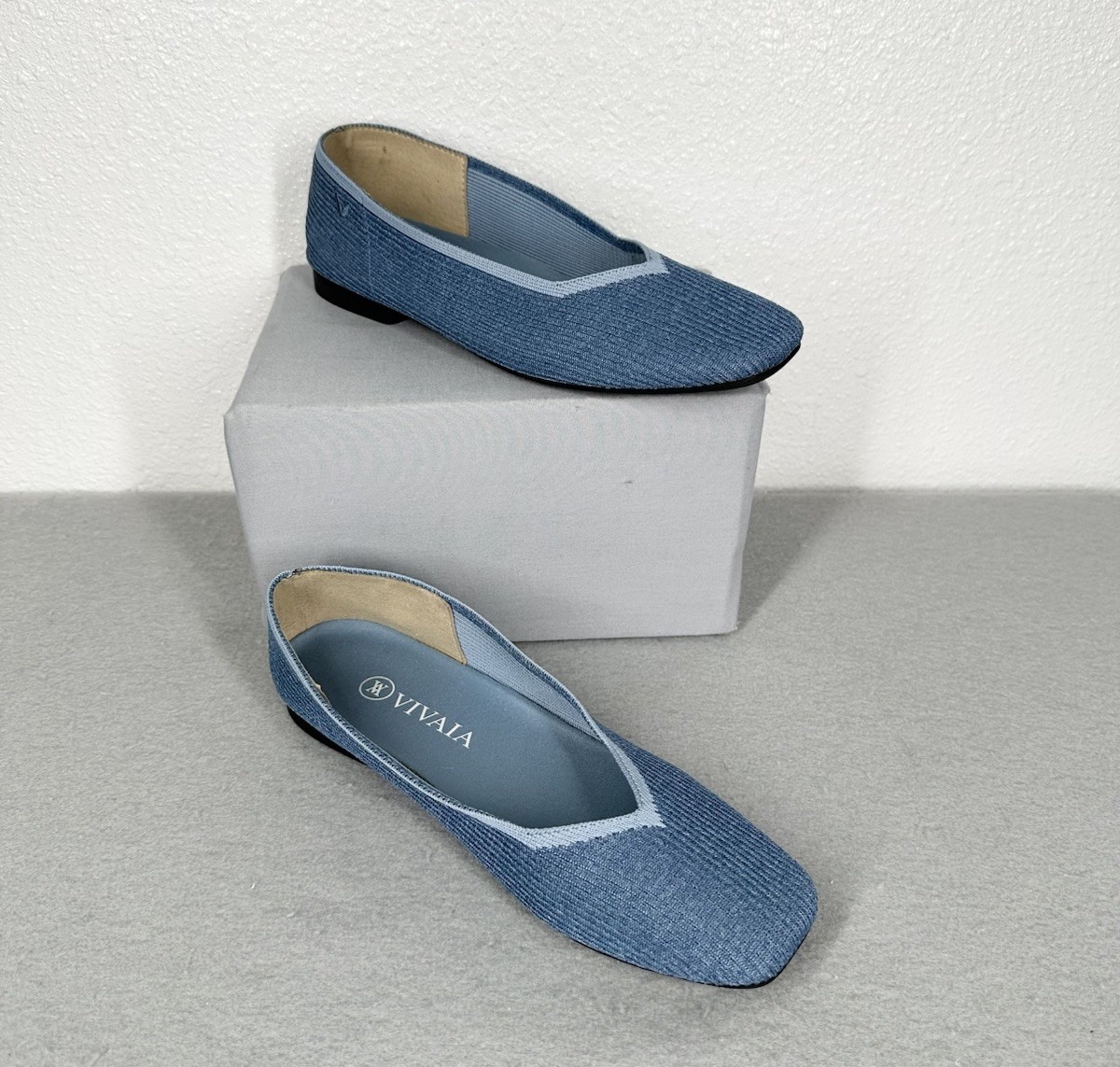 Vivaia Margot 2.0 Flats Ballet Shoes Size 7 US Square Toe v Cut Blue