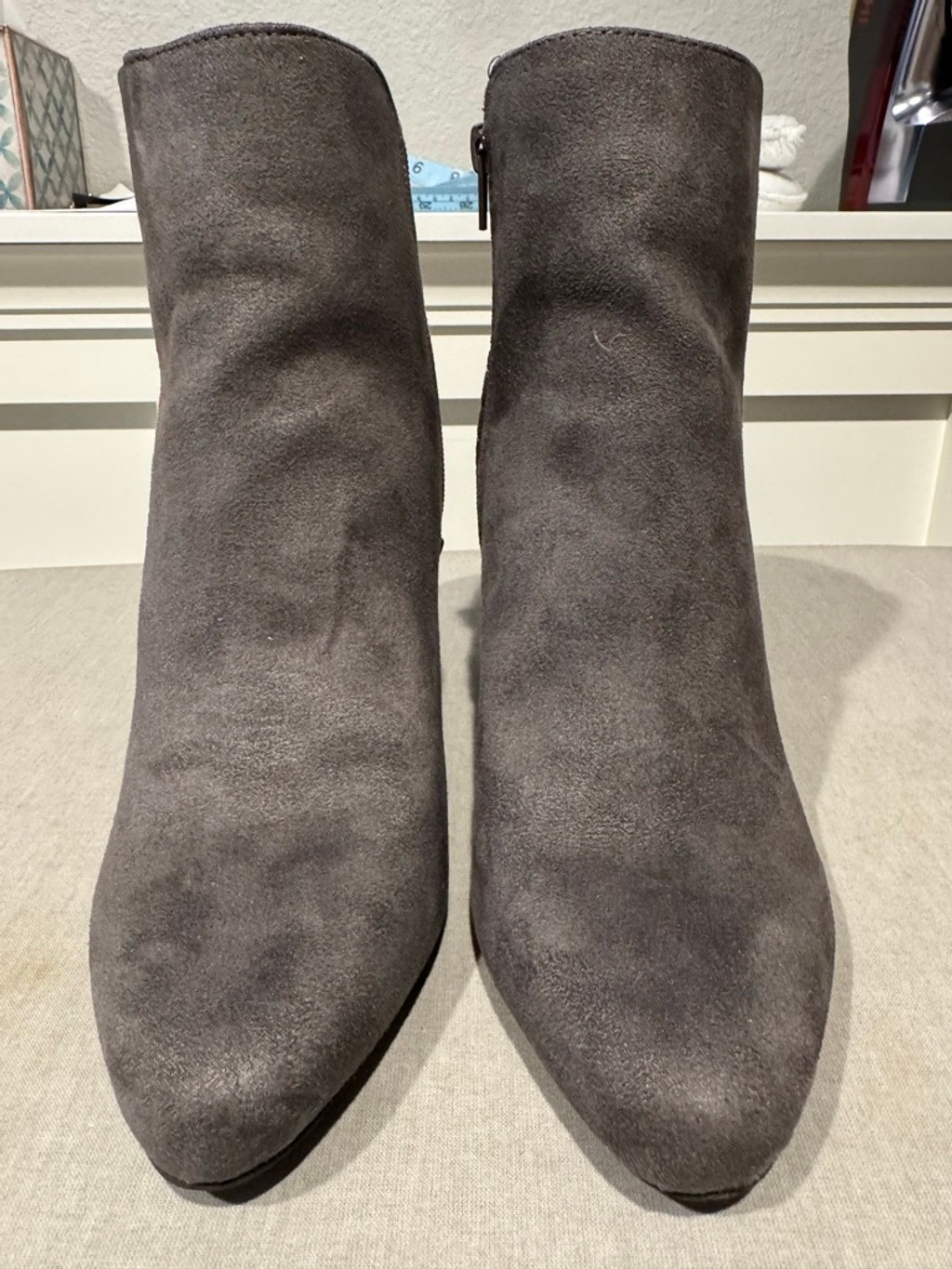 Women’s Dexflex Comfort “Prestyne” Grey Quilted vegan suede Ankle Boots Size 11