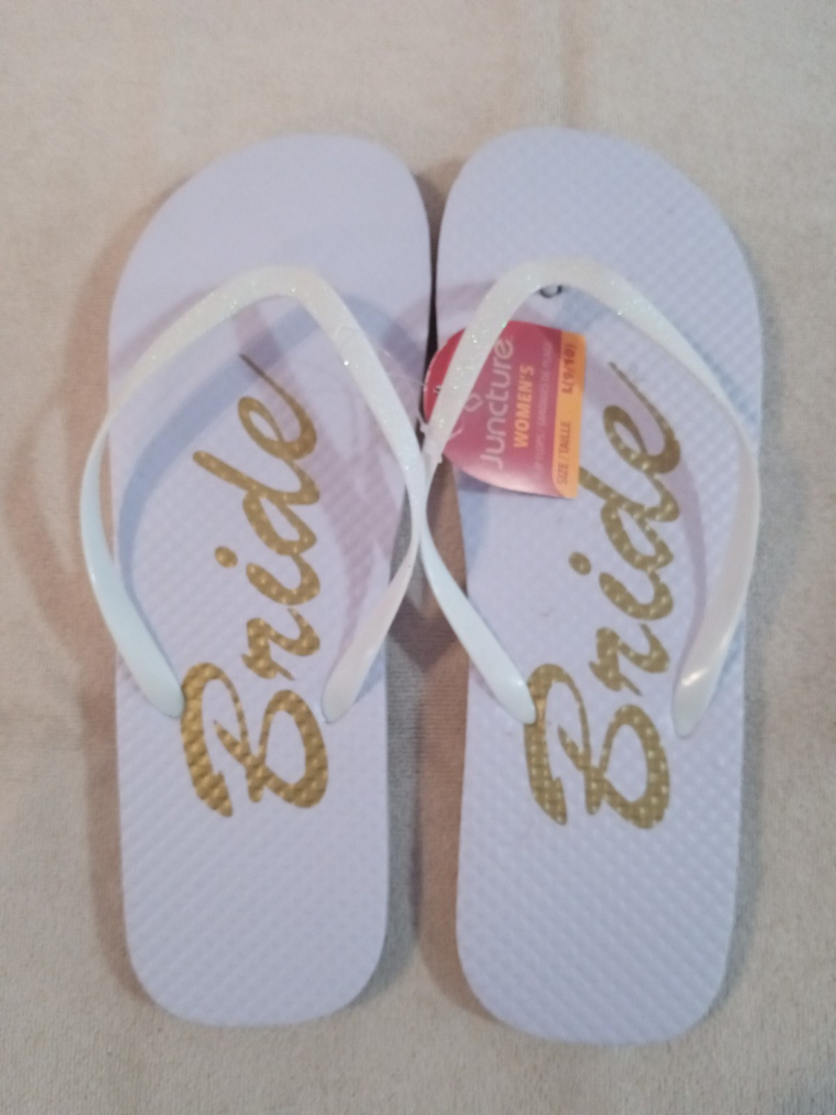4-Pair Women’s JUNCTURE flip flops size L(9-10) Pina Colada, Pineapples & more