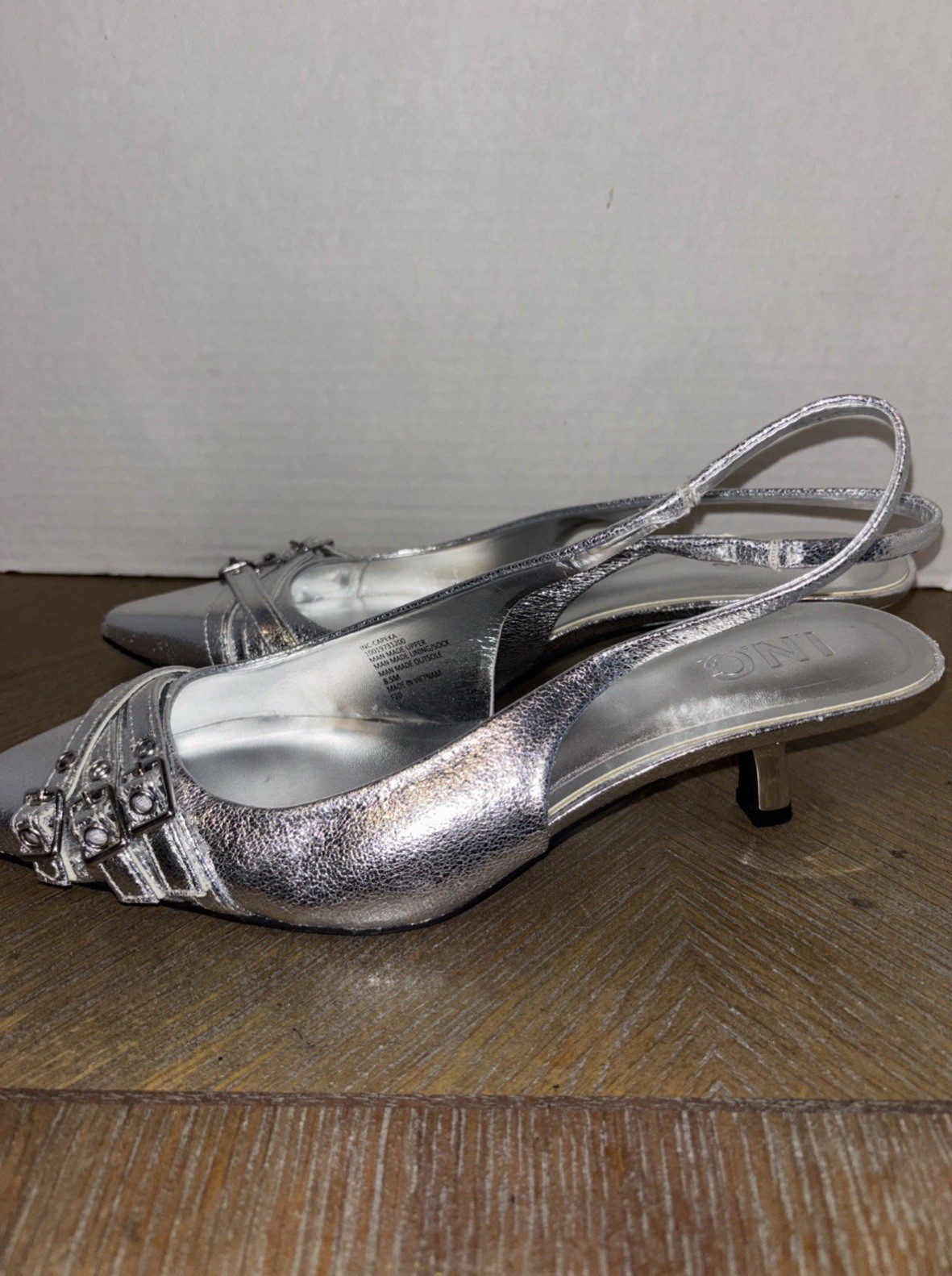 I.N.C Capris sling back Pumps Womans Shoes Silver 8,8.5, 6.5,7,7.5,9