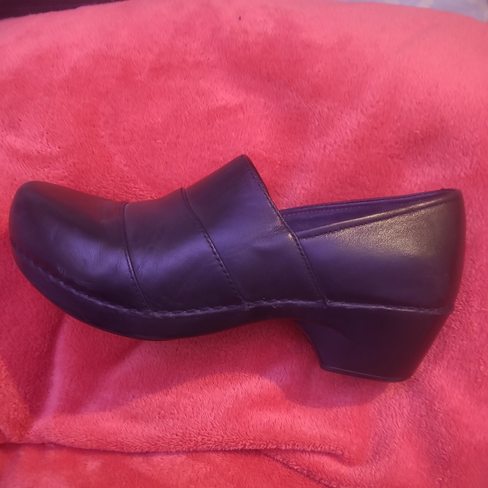 Dansko Professional Black Leather Clogs Women’s Size 8 Comfort Work Shoes