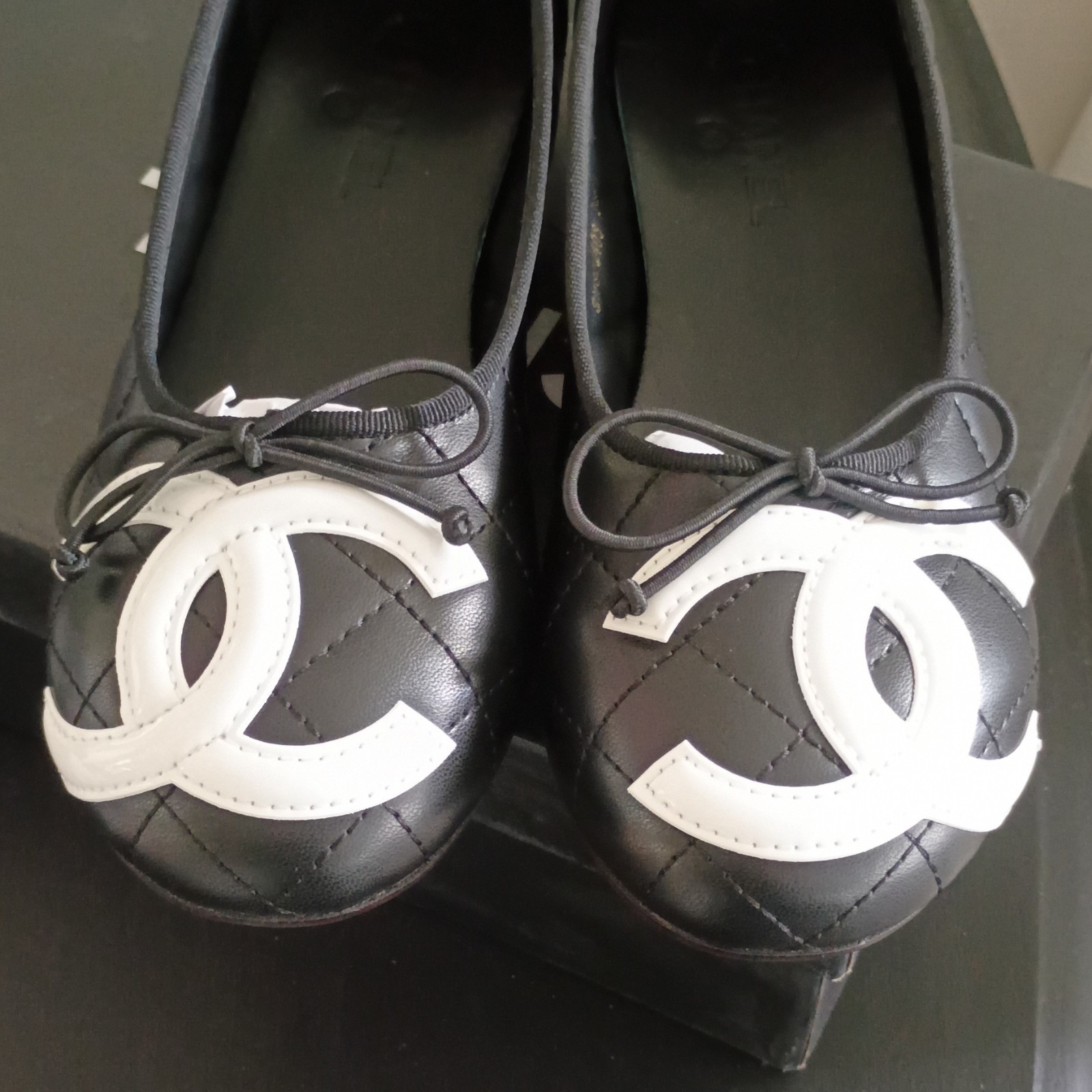 Chanel Ballet Slipper Cambons Size 7.5 Black CC LOGO Authentic BRAND NEW