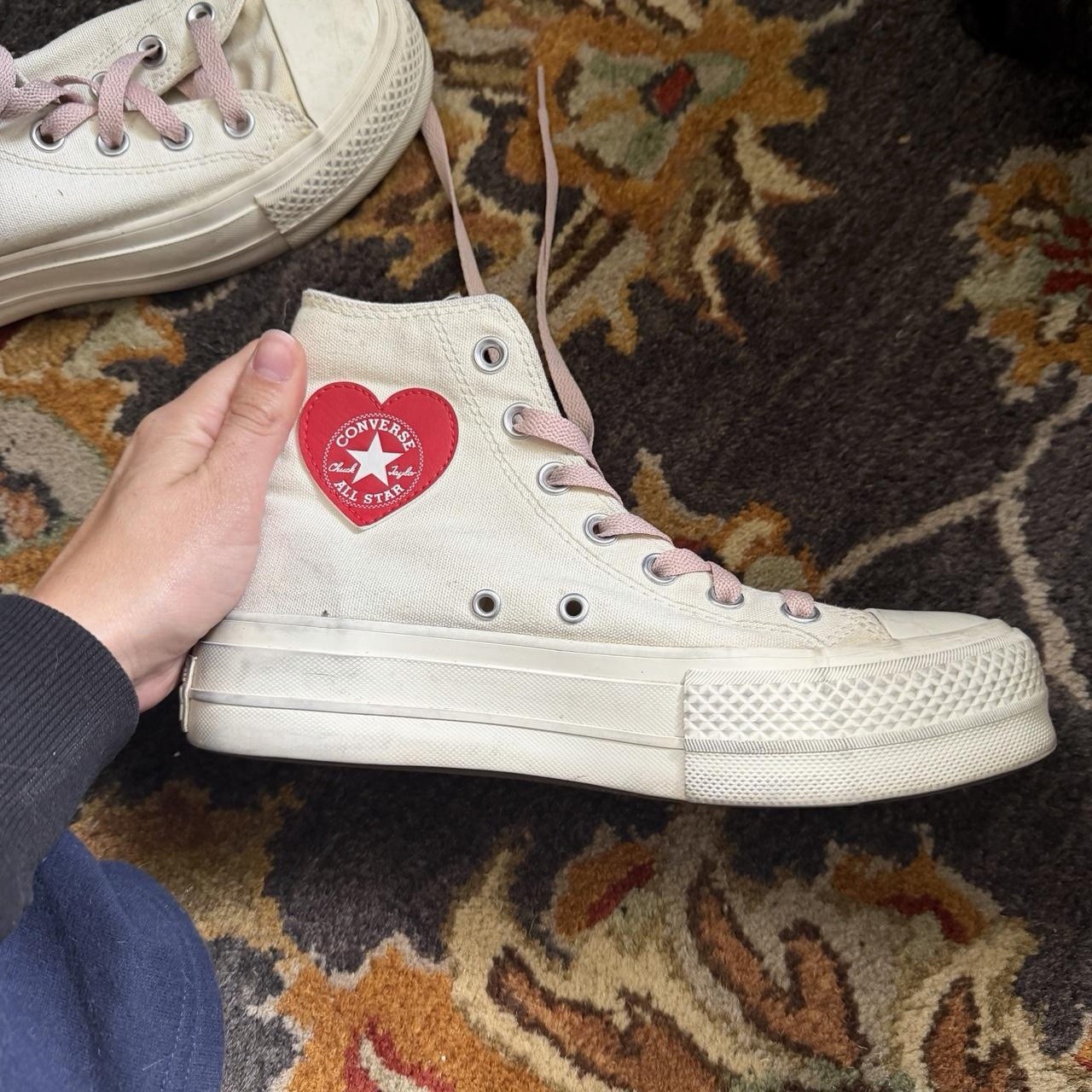 RED AND WHITE VALENTINES CONVERSE SNEAKERS WITH PINK LACES AND HEART PATCH