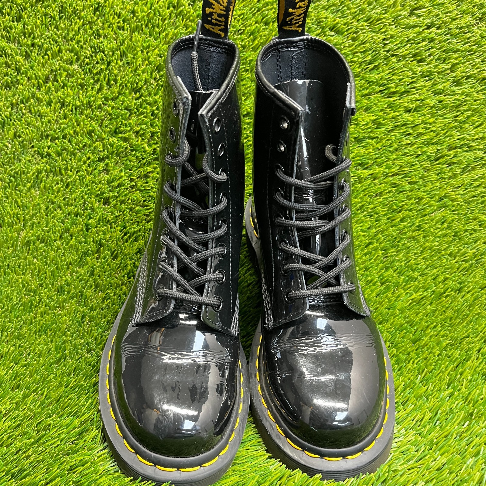 Dr. Martens 1460 Womens Size 7 Black Classic Outdoor Leather 8-Eye Combat Boots