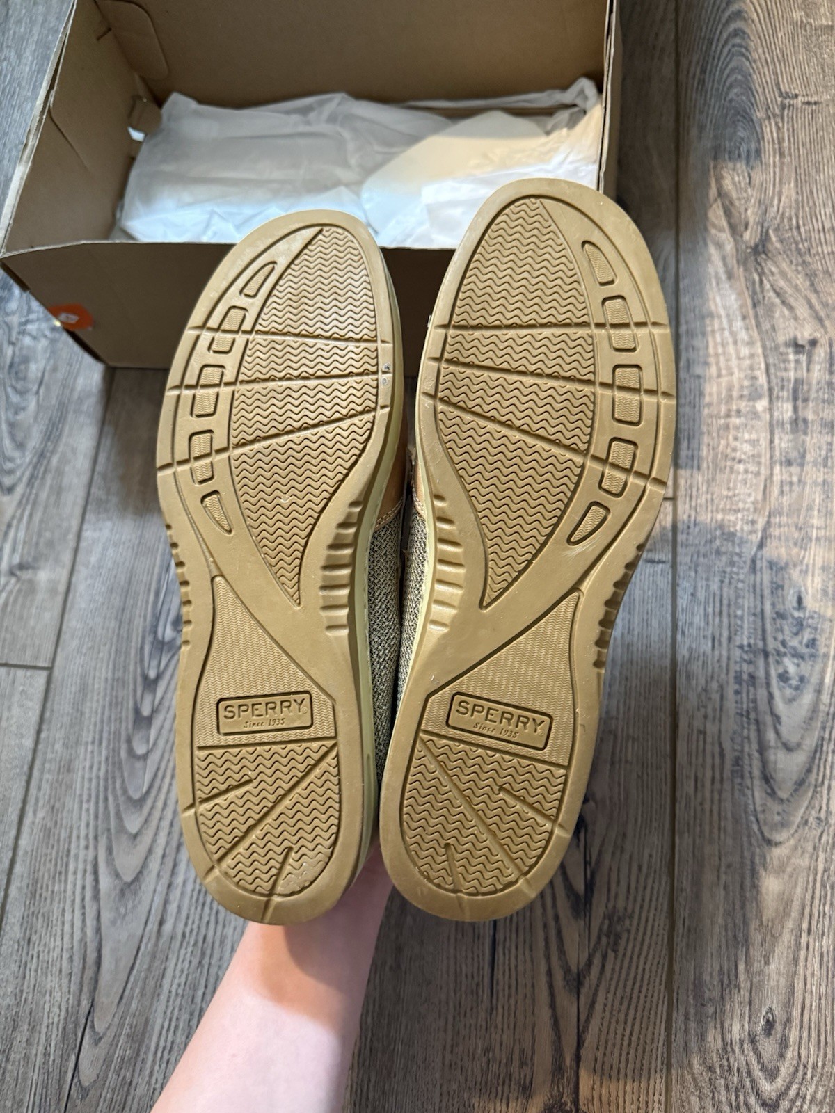 Sperry Women’s Bluefish 2 Eye Linen/Oat Shoes, Size 10