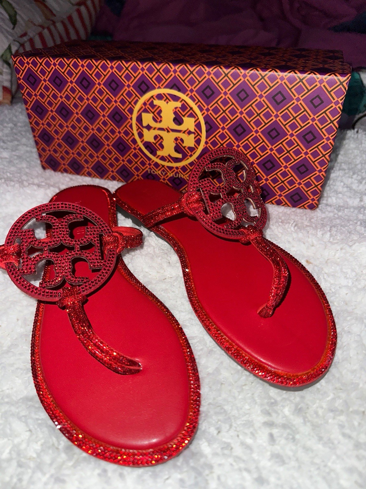 Tory burch red glitter logo , great high quality , comes with box