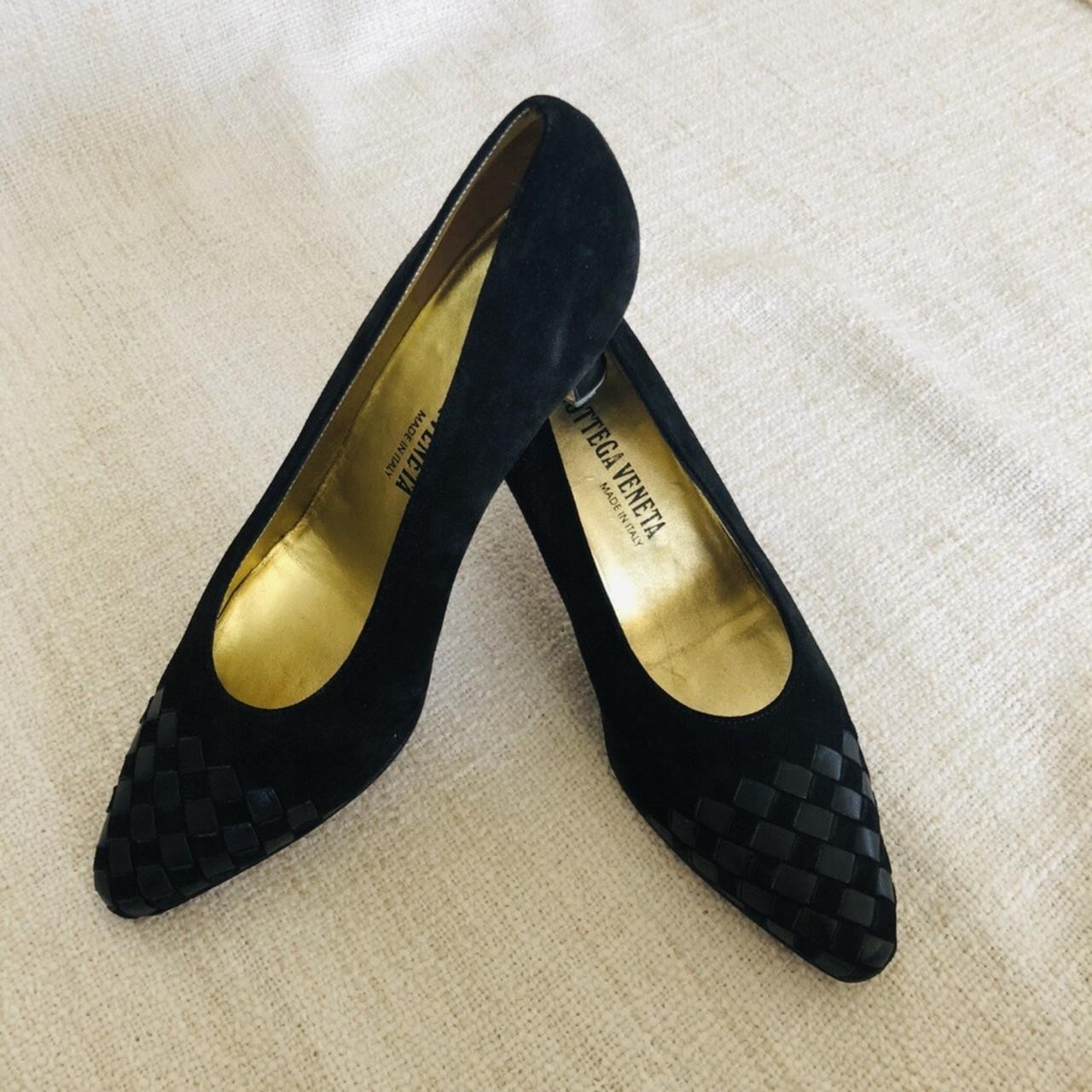 Bottega Veneta Black Suede Pointed Toe Pumps Woven Toe 8B