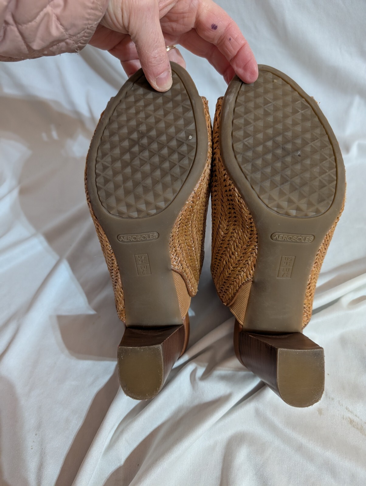Aerosoles Birdwatcher Peep Toe Mules Women’s Size 9.5M Tan