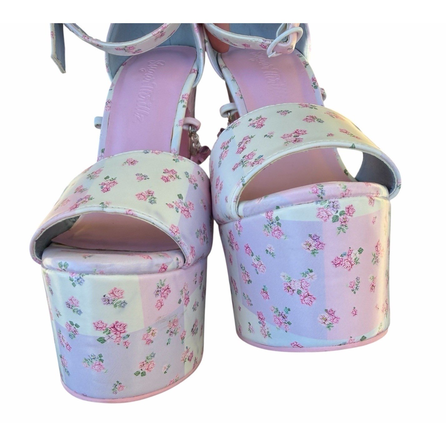 Dolls kill sugar thrillz patchwork pink floral revelation platform heels Size 6