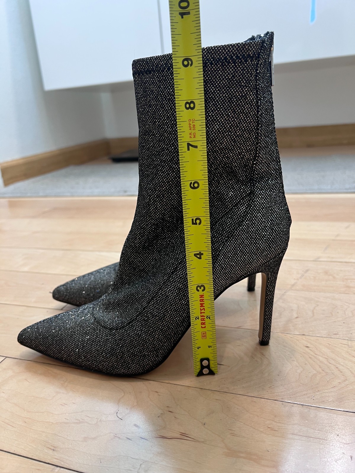 Jewel Badgley Mischka Finley Black Silver Glitter Ankle Boots Booties Womens 6.5