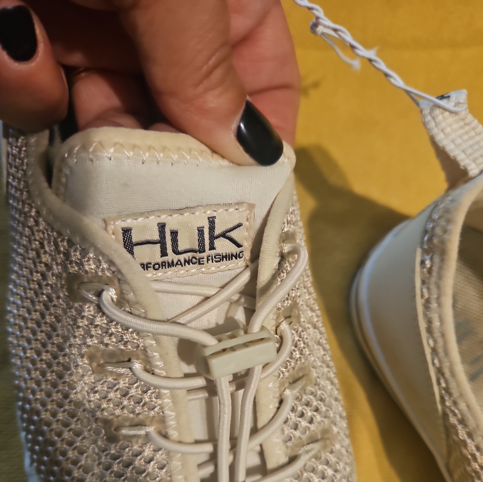 HUK PERFORMANCE FISHING Footwear beige size 9 women US lace up shoes Water