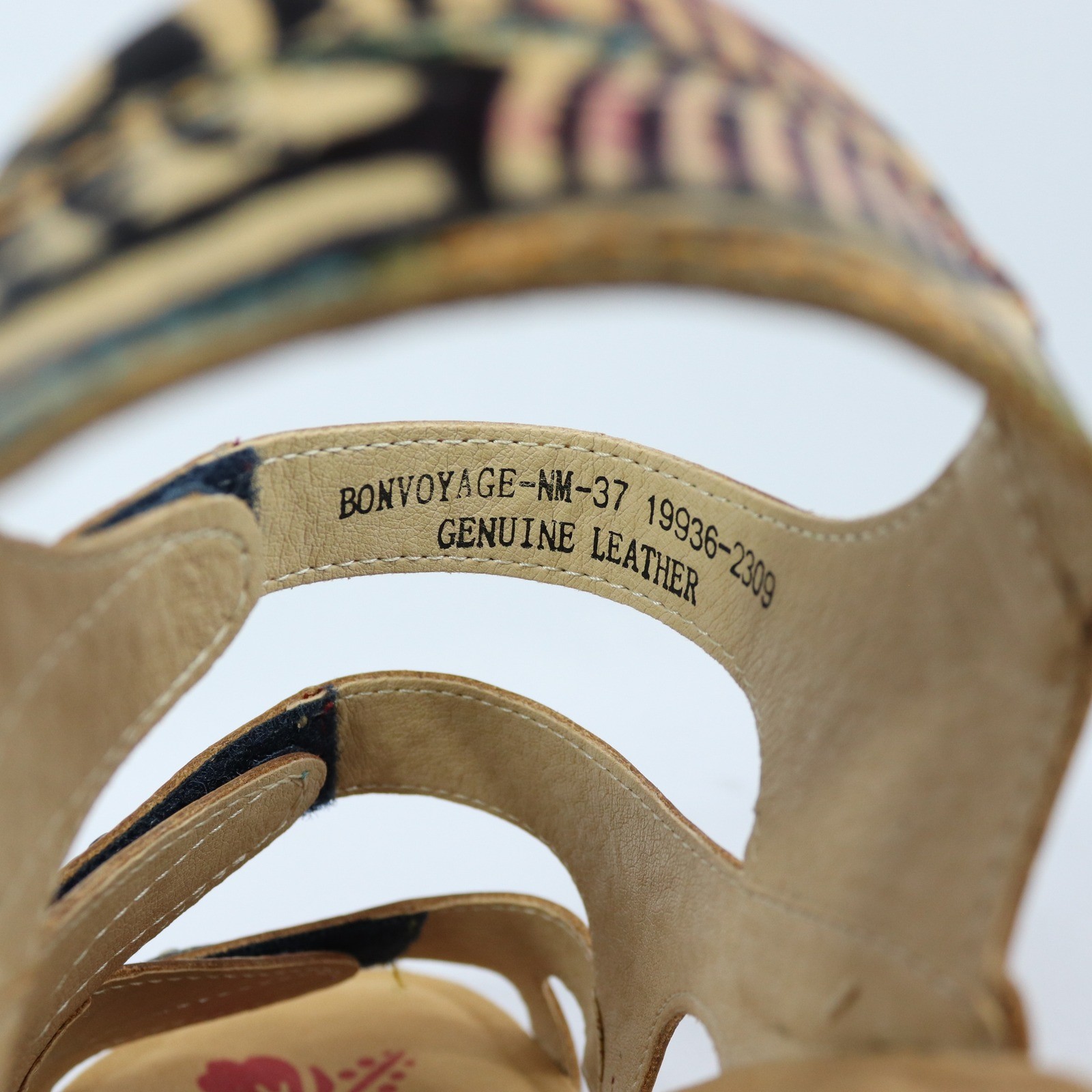 L’Artiste by Spring Step BonVoyage Hand Painted Tropical Wedge Sandals Sz EU 37
