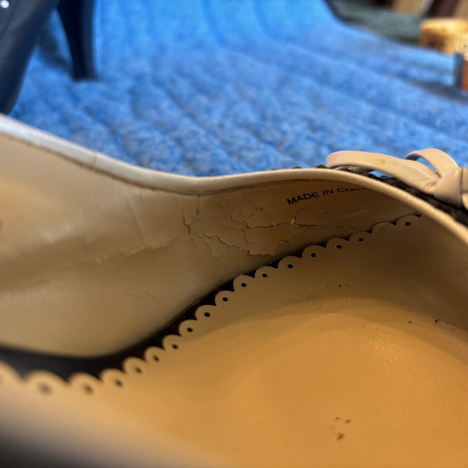 Oscar de la Renta O-CHRYS Navy Blue Canvas White Bow Slingback Heels Size 5.5M