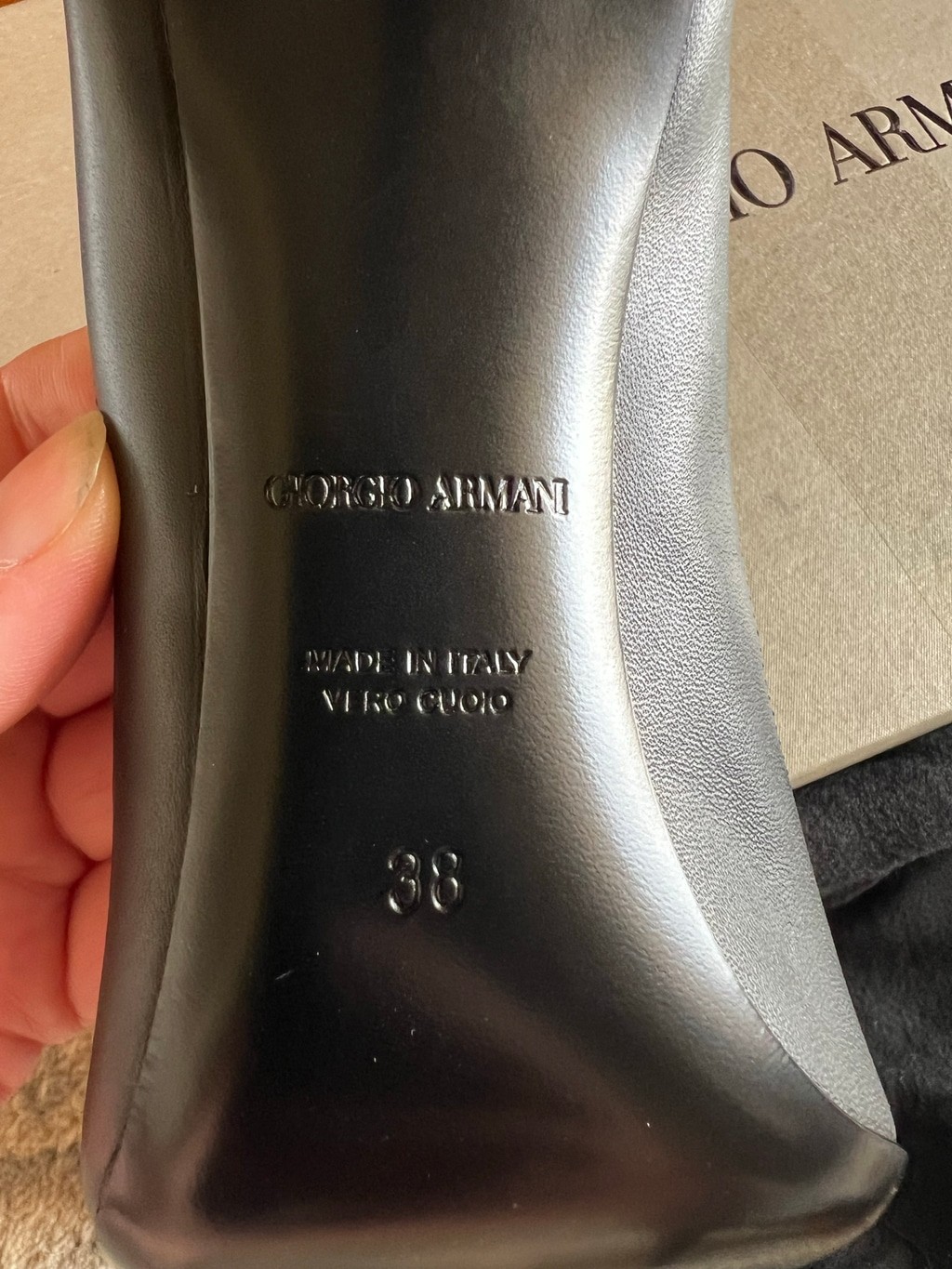 Giorgio Armani Two-Tone Leather Stiletto Heels 38/8
