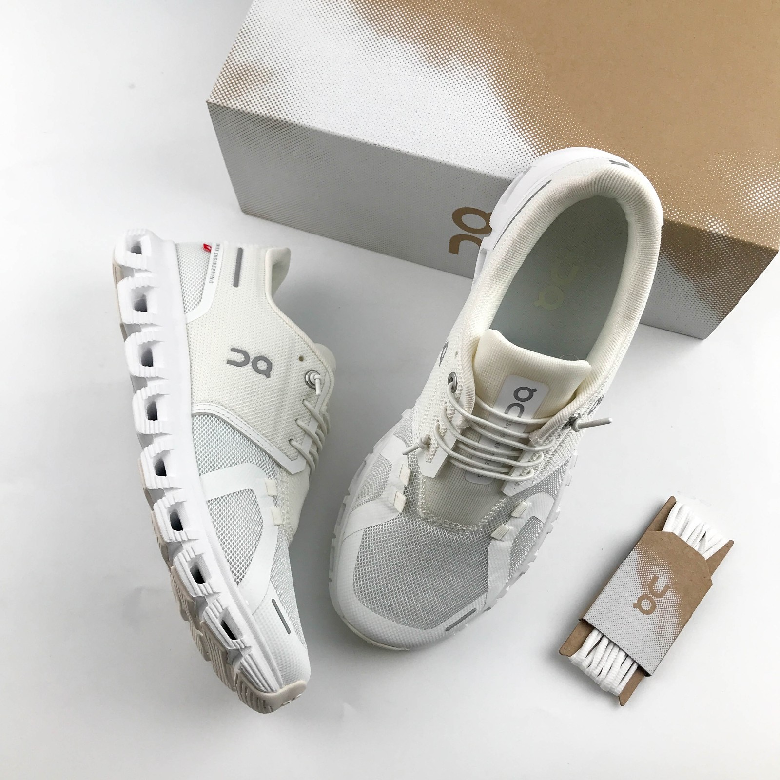 ON Cloud 6 White Women’s Athletic Support Cushioned Waterproof Sneakers US 6–9