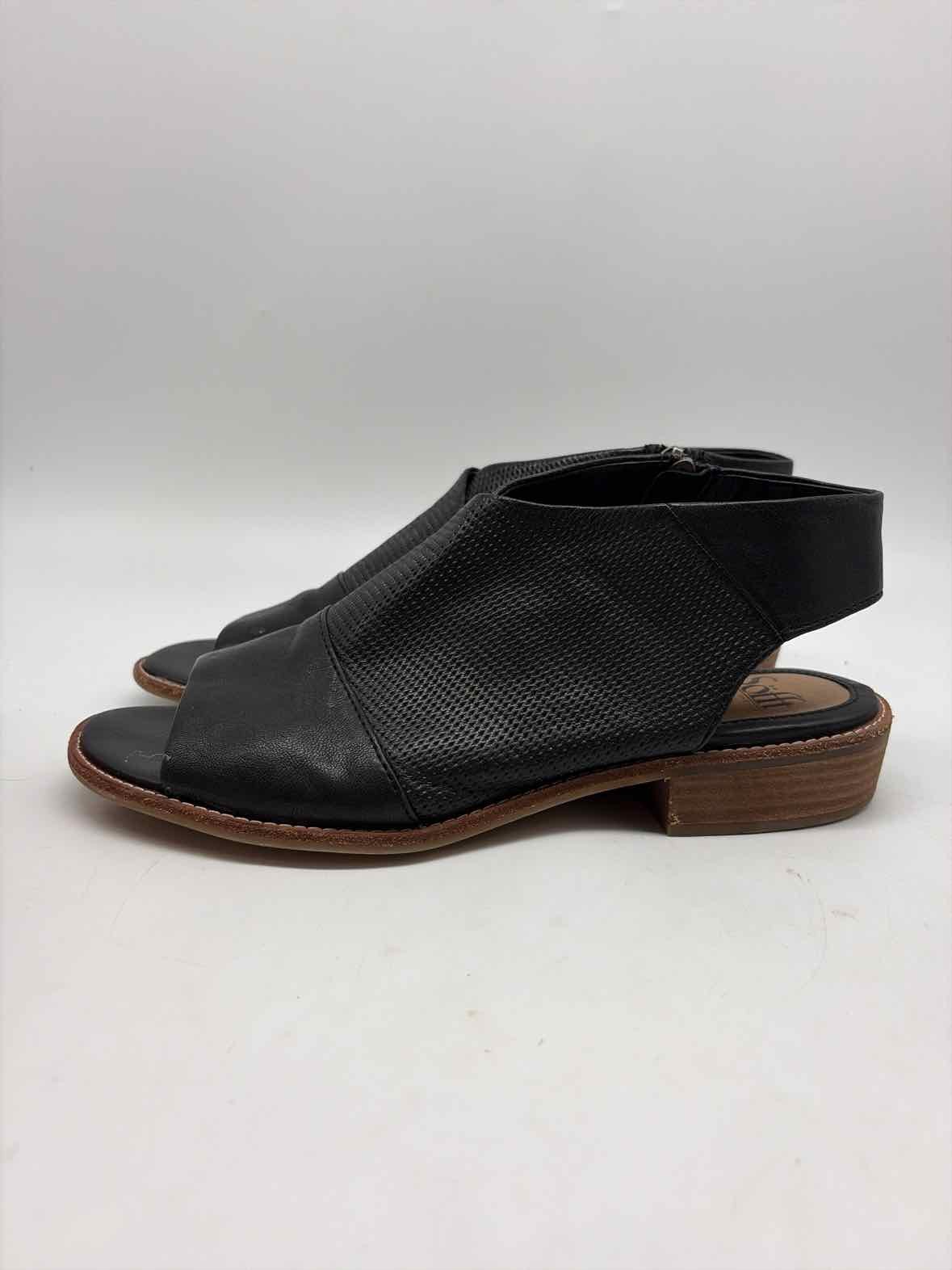 Pre-Owned Sofft Black Size 9.5M Caged Sandals