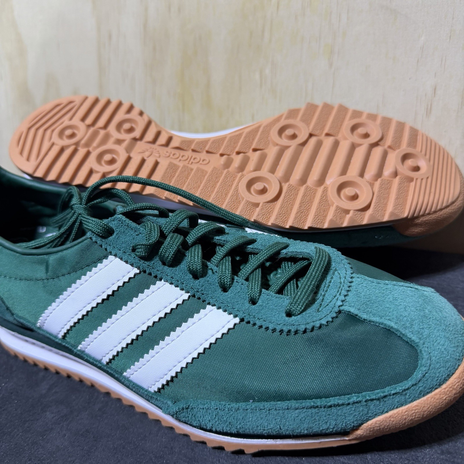 ADIDAS ORIGINALS WOMENS SL72 OG SNEAKERS SIZE 7.5