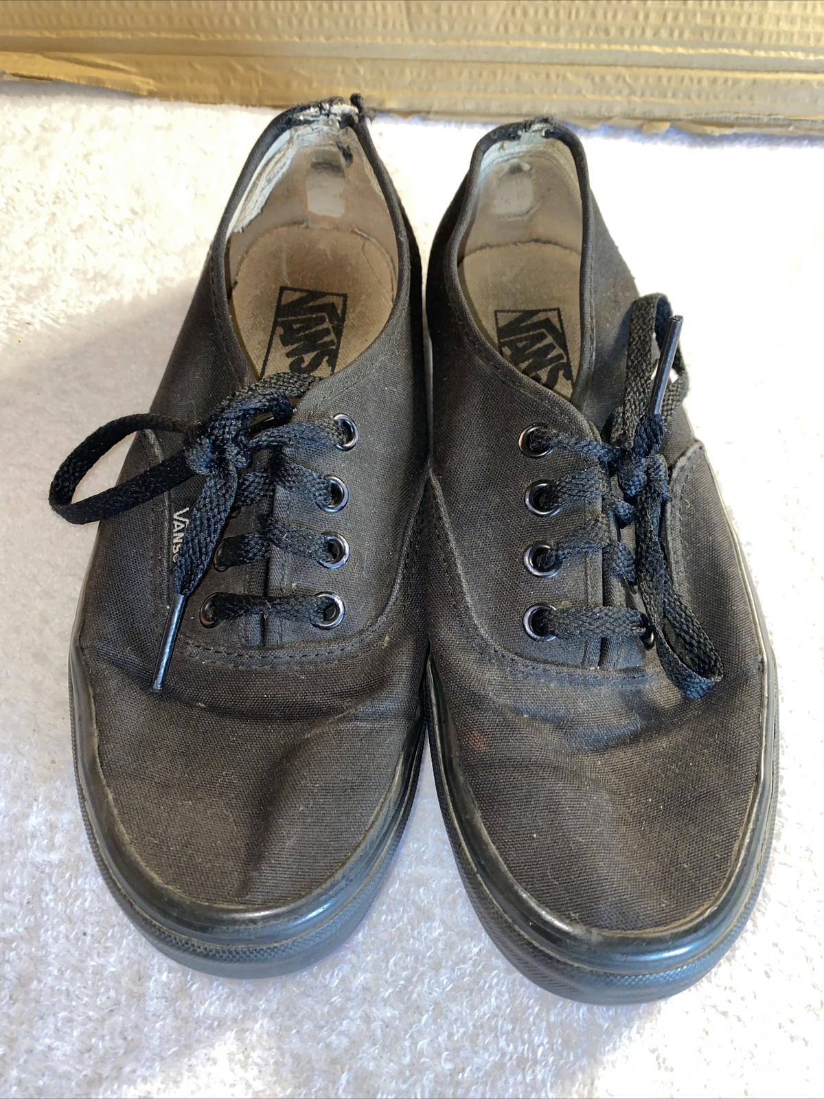 Vans M 5 W 7 Shoes Sneakers All Black Casual Summer Party Skater Laces (DAMAGED)