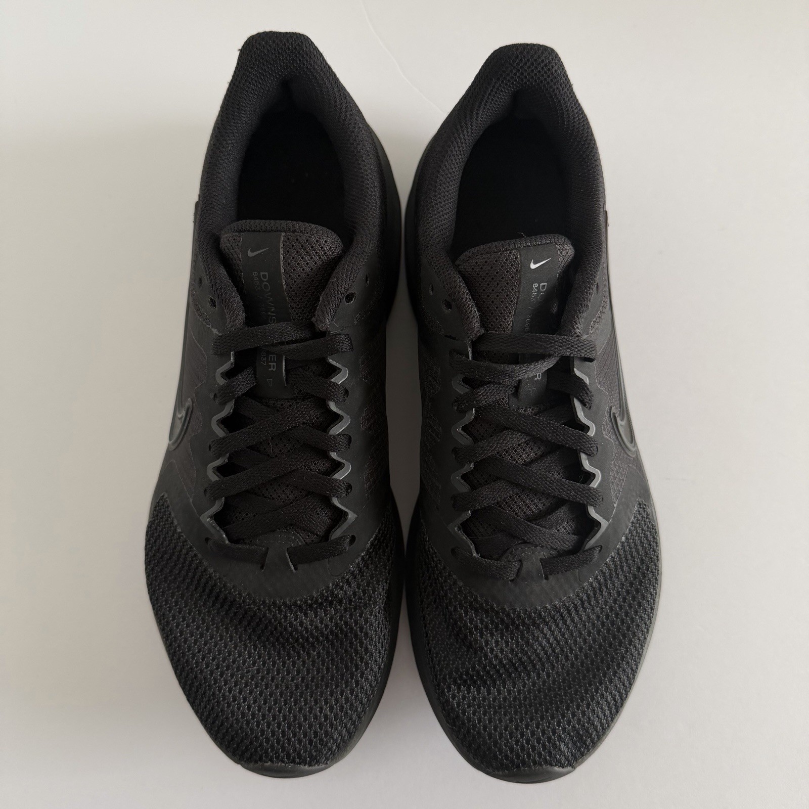 Nike Women’s 8.5 Downshifter 11 Running Athletic Shoes Black