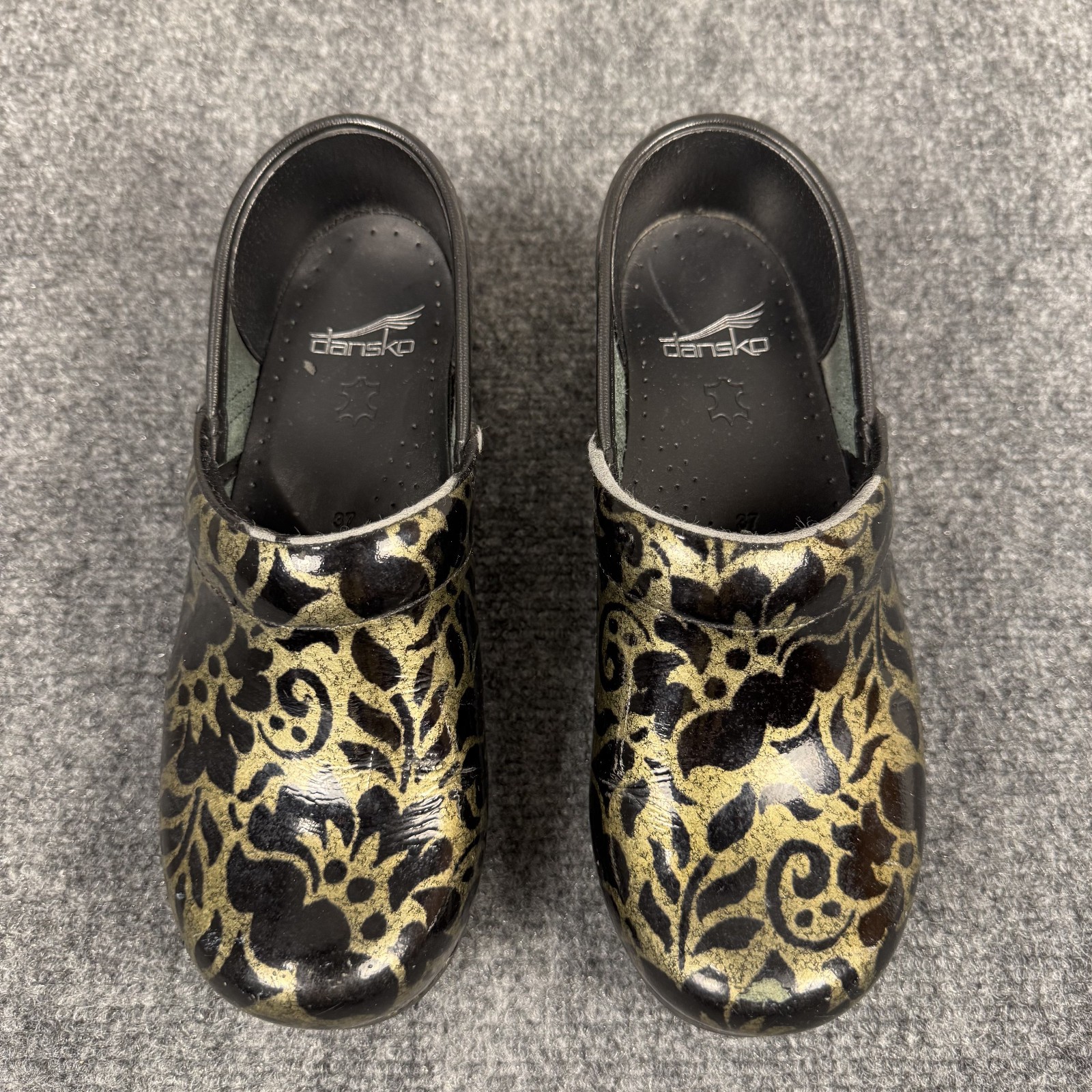 Dansko Women Nurse Black Gold Metallic Flower Clog Shoes 37 WEAR SHOWN IN PHOTOS