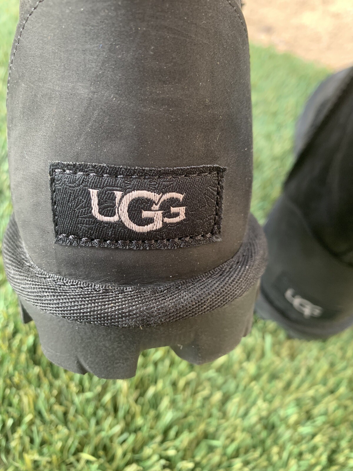 Women’s UGG Essential Short UGGpure Wool Lined Boots Sz 7